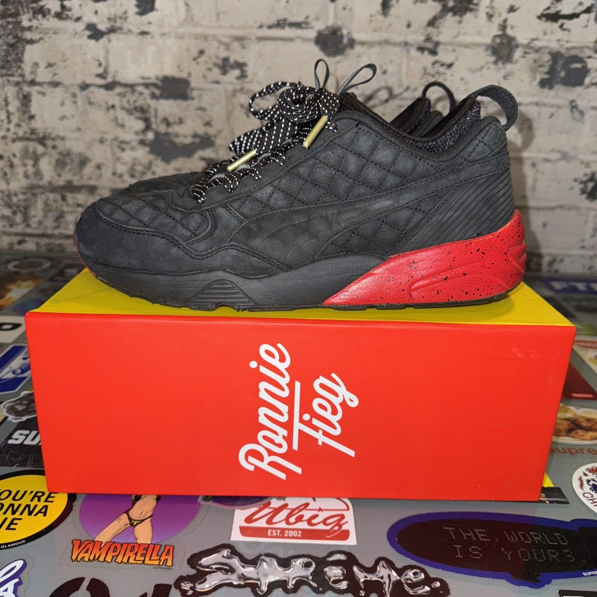 Highsnobiety × Kith × Puma PUMA R698 Ronnie Fieg Highsnobiety A Tale of Two Cities 9.5 Size US 9.5 / EU 42-43 - 10 Thumbnail