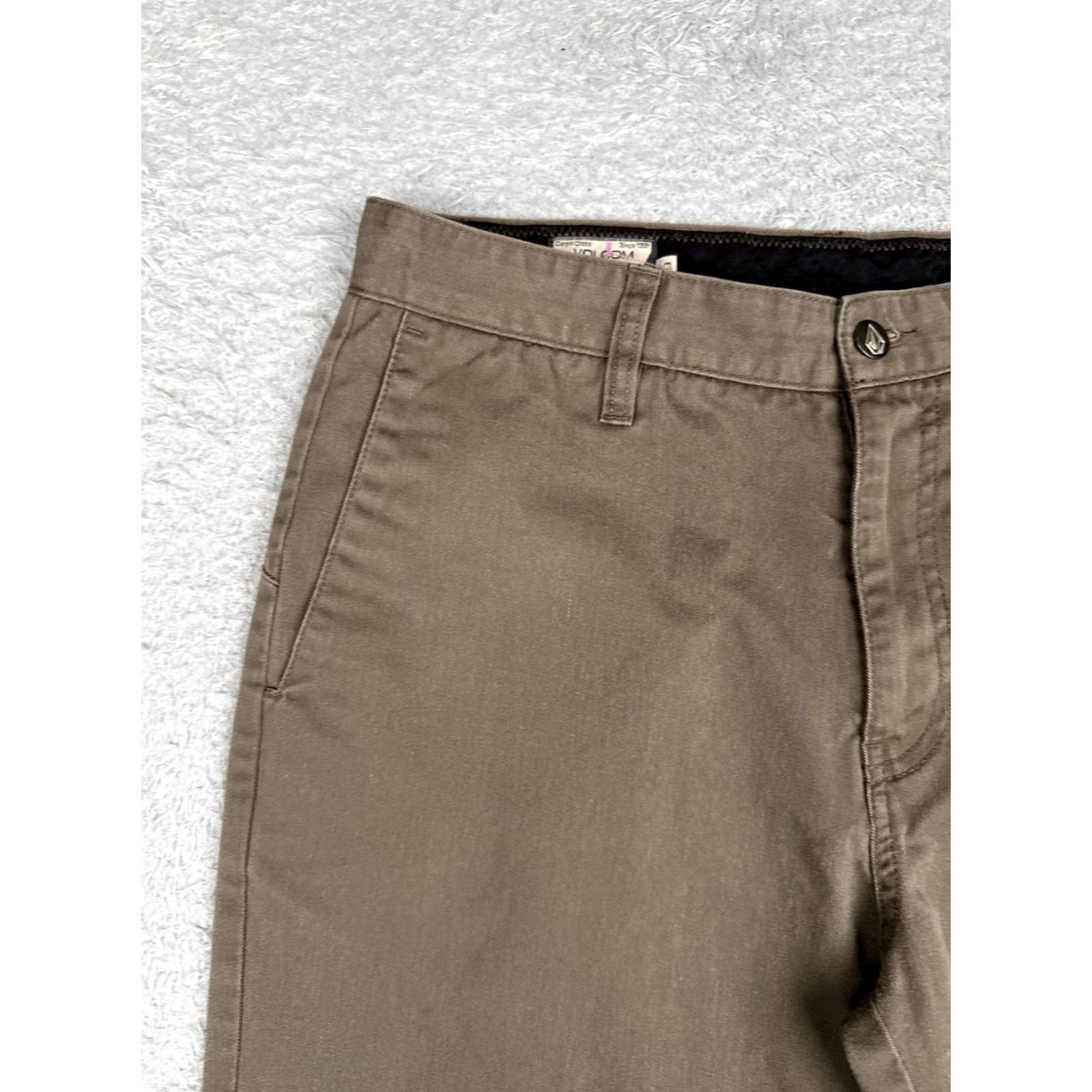Volcom Volcom Mens Shorts 32 Brown Stretch Chino Flat Front 10 Inseam Casual Summer Size US 32 / EU 48 - 4 Thumbnail