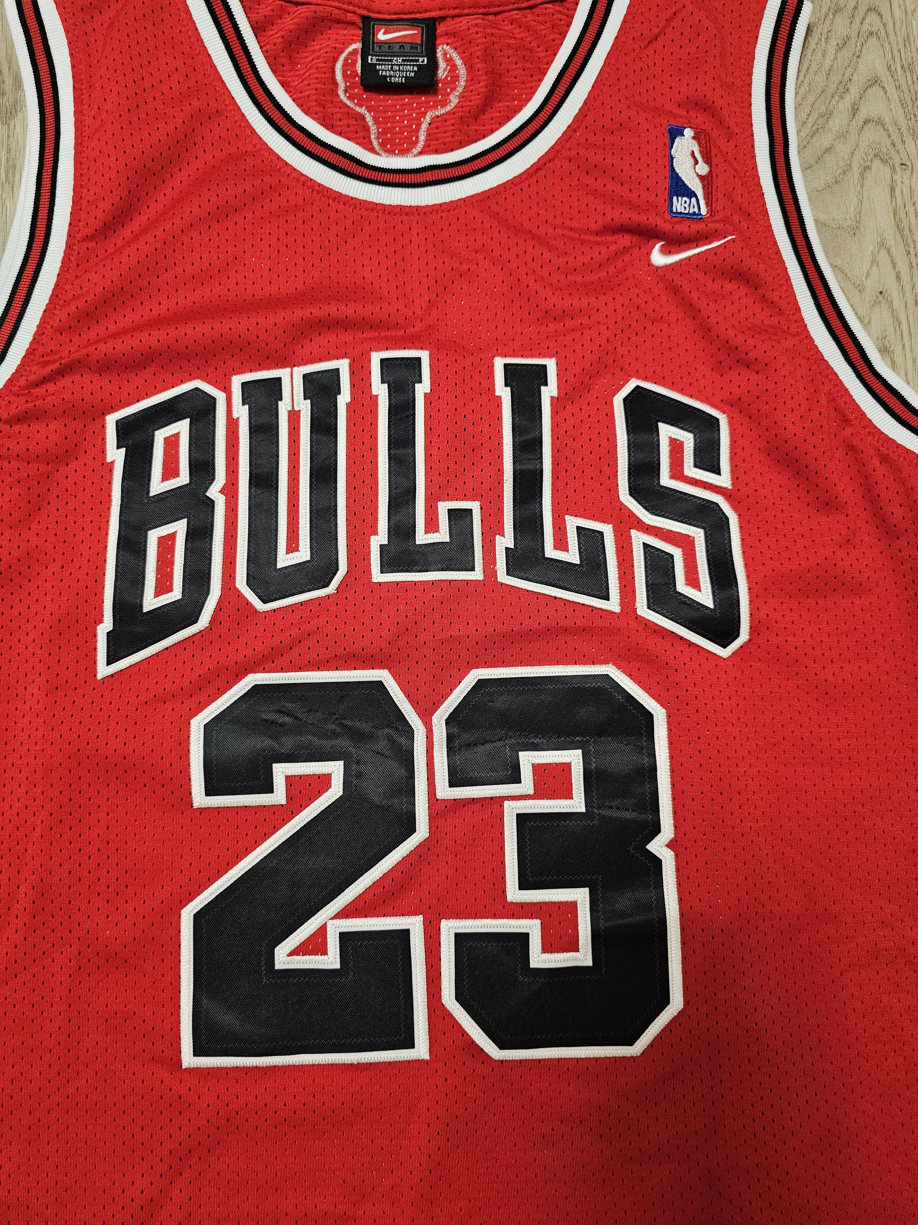 All Sport × NBA × Vintage CHICAGO BULLS NIKE VINTAGE JORDAN JERSEY BASKETBALL SHIRT Size US S / EU 44-46 / 1 - 6 Thumbnail