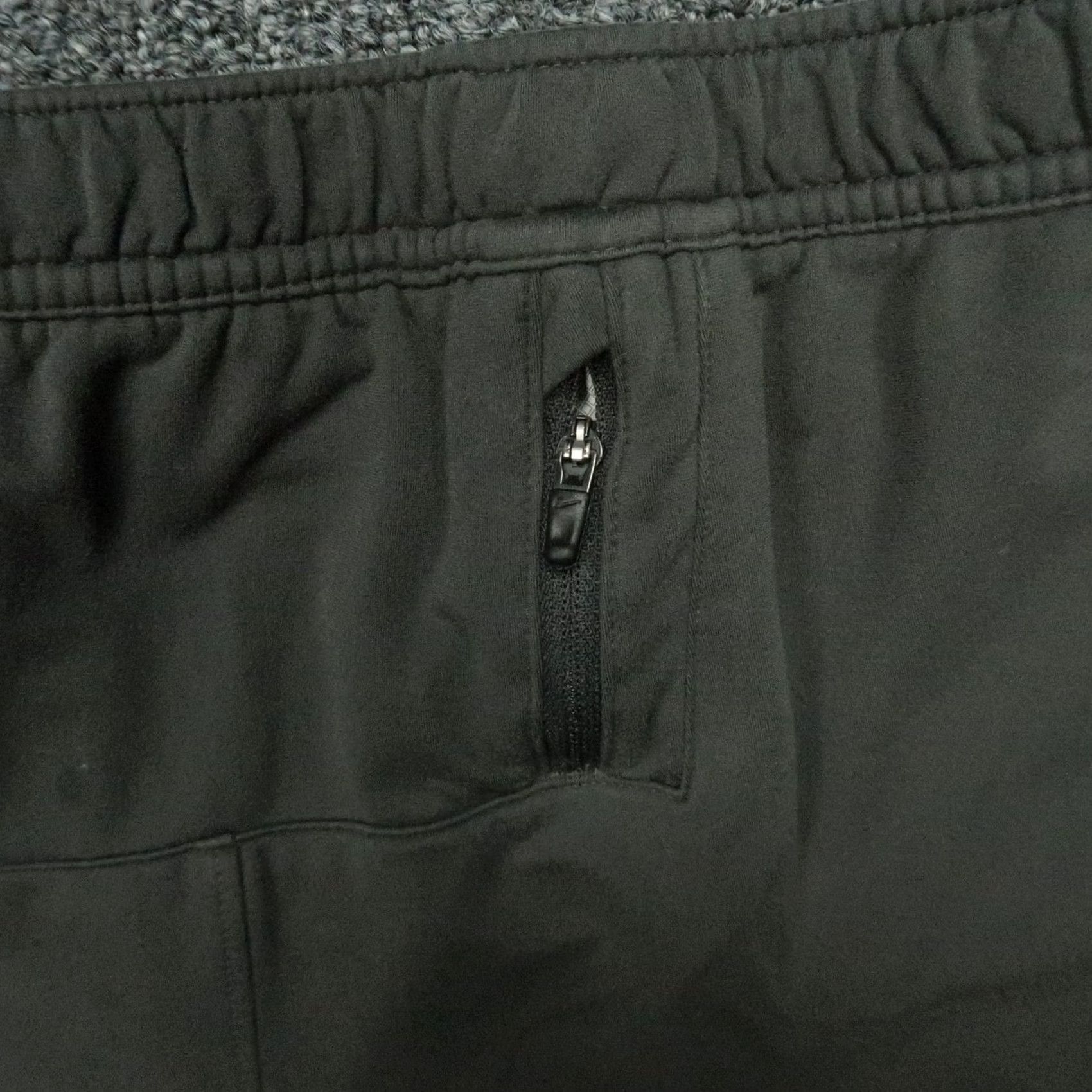 Nike Nike Athletic Pants Mens Gray Performance Therma Fit Tapered Running Ankle Zip Pants Mens Gray Therma Nike Track Pants with Pockets Zip Size US 29 - 7 Thumbnail