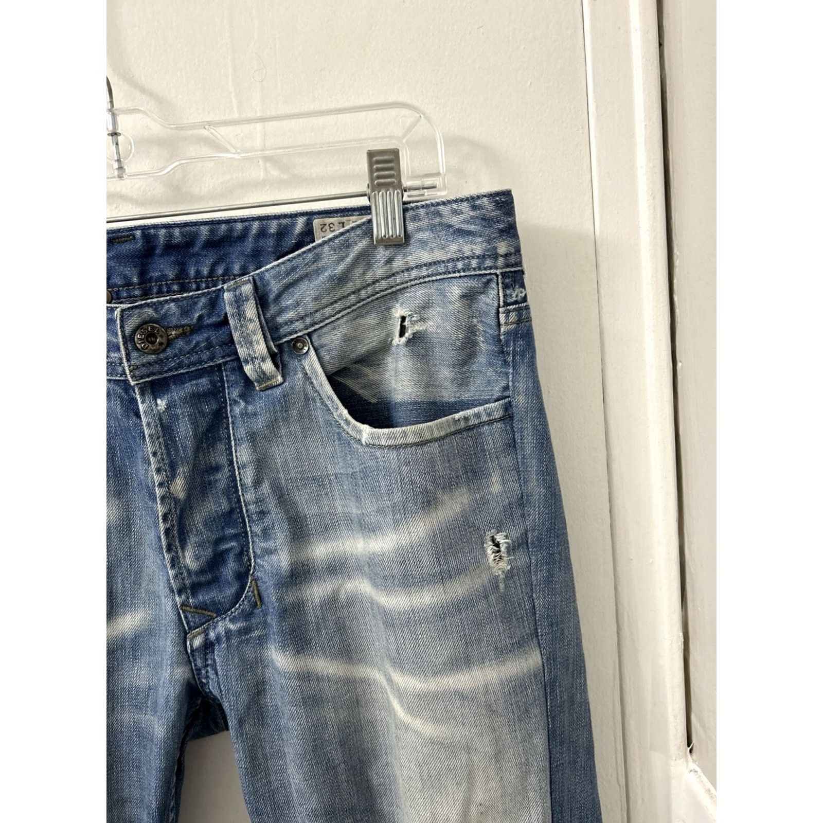 Diesel Diesel Larkee Jeans Mens 32x29 Blue Regular Straight Button Fly Distressed Denim Size US 32 / EU 48 - 6 Thumbnail