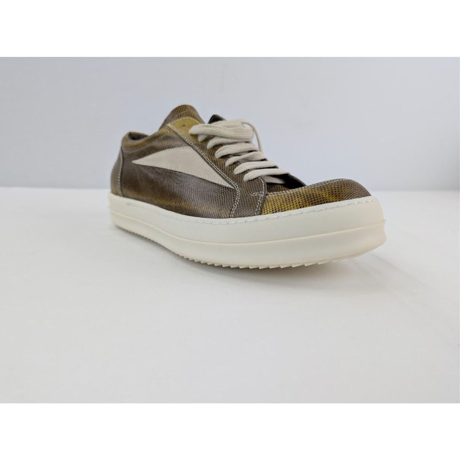 Rick Owens o1rshd1 Hollywood Vintage Sneakers in Acid / Milk / Milk Size US 7 / EU 40 - 2 Thumbnail