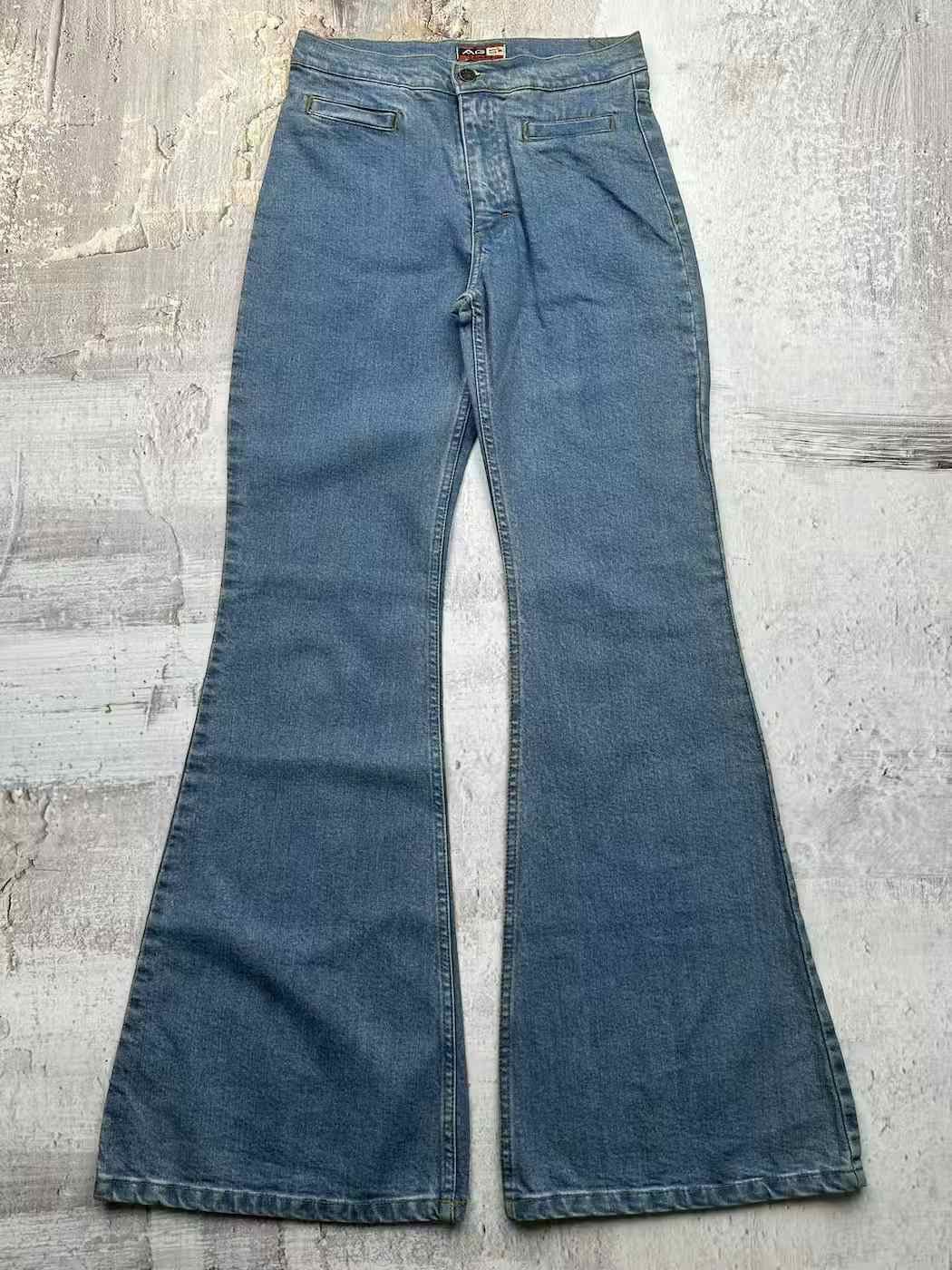 image of Avant Garde Vintage Wide Flare Jeans in Blue, Women's (Size 27)