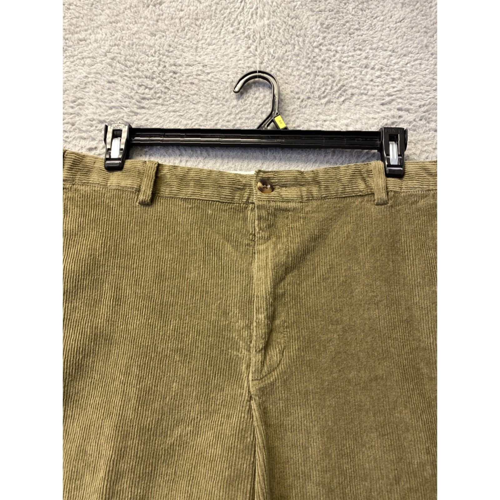 Vintage L.L. Bean Corduroy Pants Olive Green Men's 40X30 Flat Front Adjustable Waist Classic Style Size US 40 / EU 56 - 2 Thumbnail