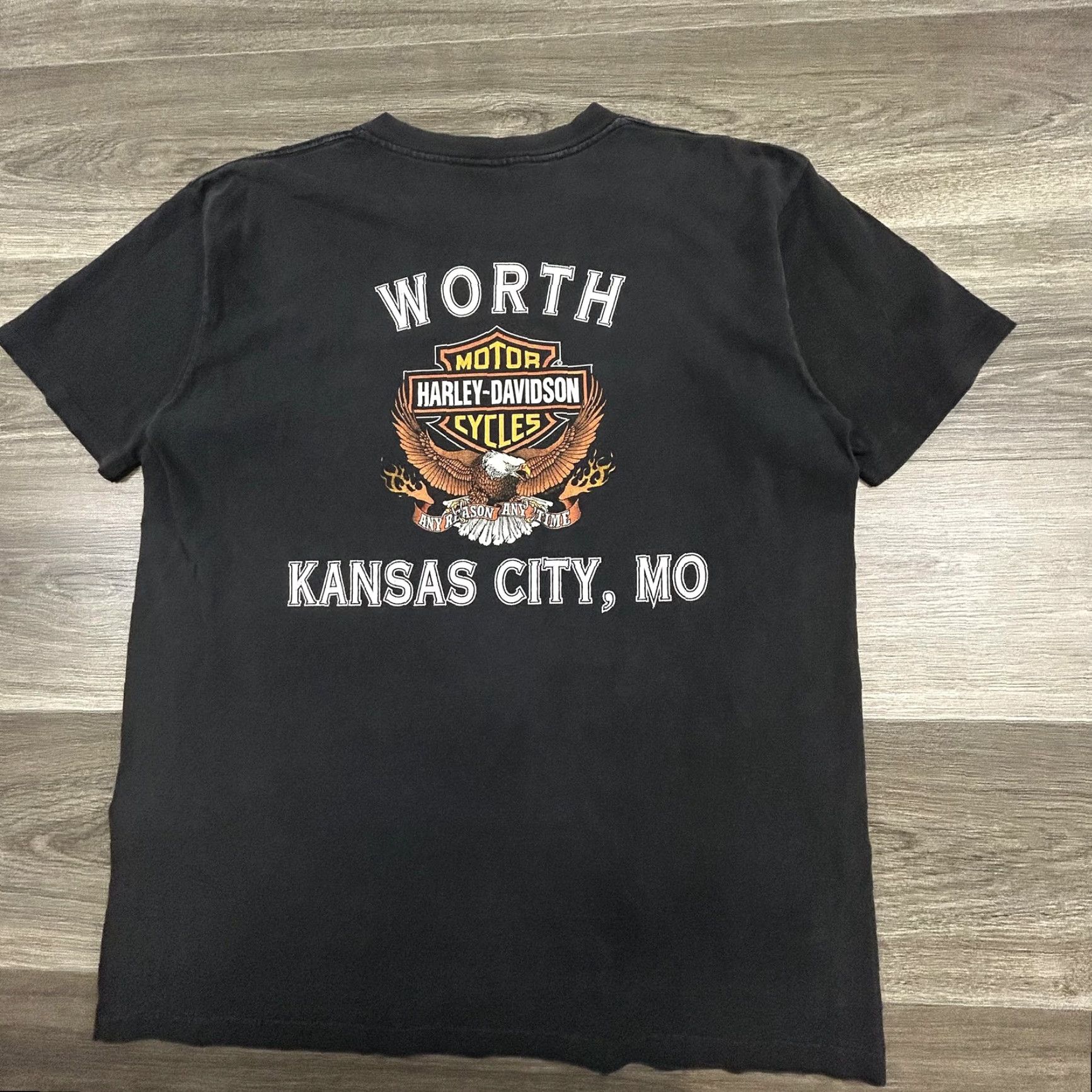 Harley Davidson VINTAGE Harley-Davidson Shirt Mens L Black Wolf V Engine 90s USA T-Shirt Graphic Print Front Back Size US L / EU 52-54 / 3 - 6 Thumbnail