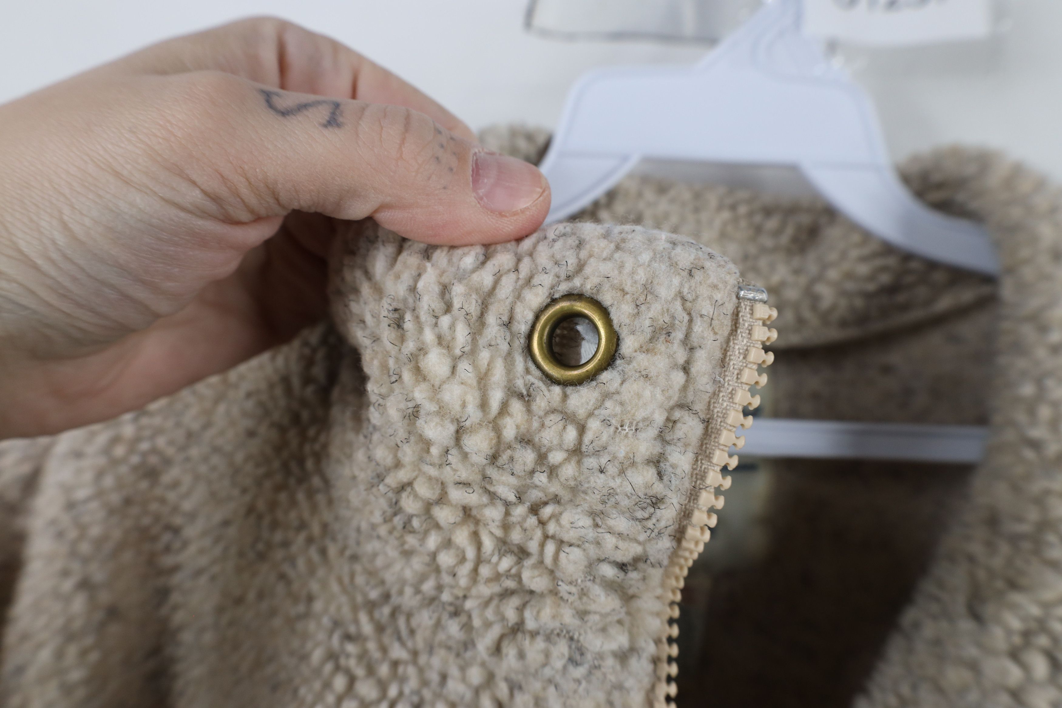Vintage Vintage 90s Streetwear Pile Fleece Half Zip Sweater Beige Size US XL / EU 56 / 4 - 9 Thumbnail