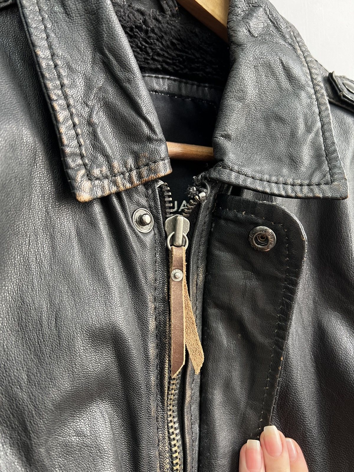 Japanese Brand Vtg 90s alpha industries style leather faded jacket y2k Size US M / EU 48-50 / 2 - 4 Thumbnail