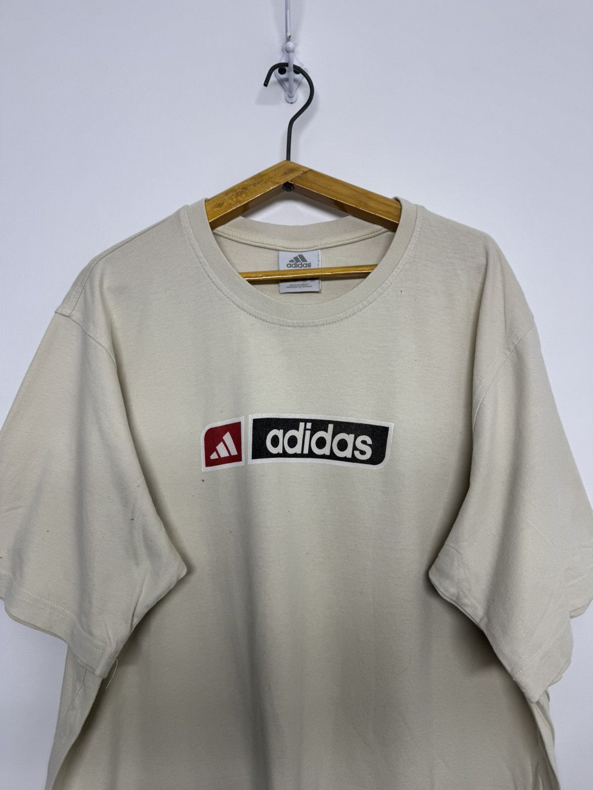 Adidas Vintage Adidas Big Logo T-Shirt 90’s Size US L / EU 52-54 / 3 - 5 Thumbnail