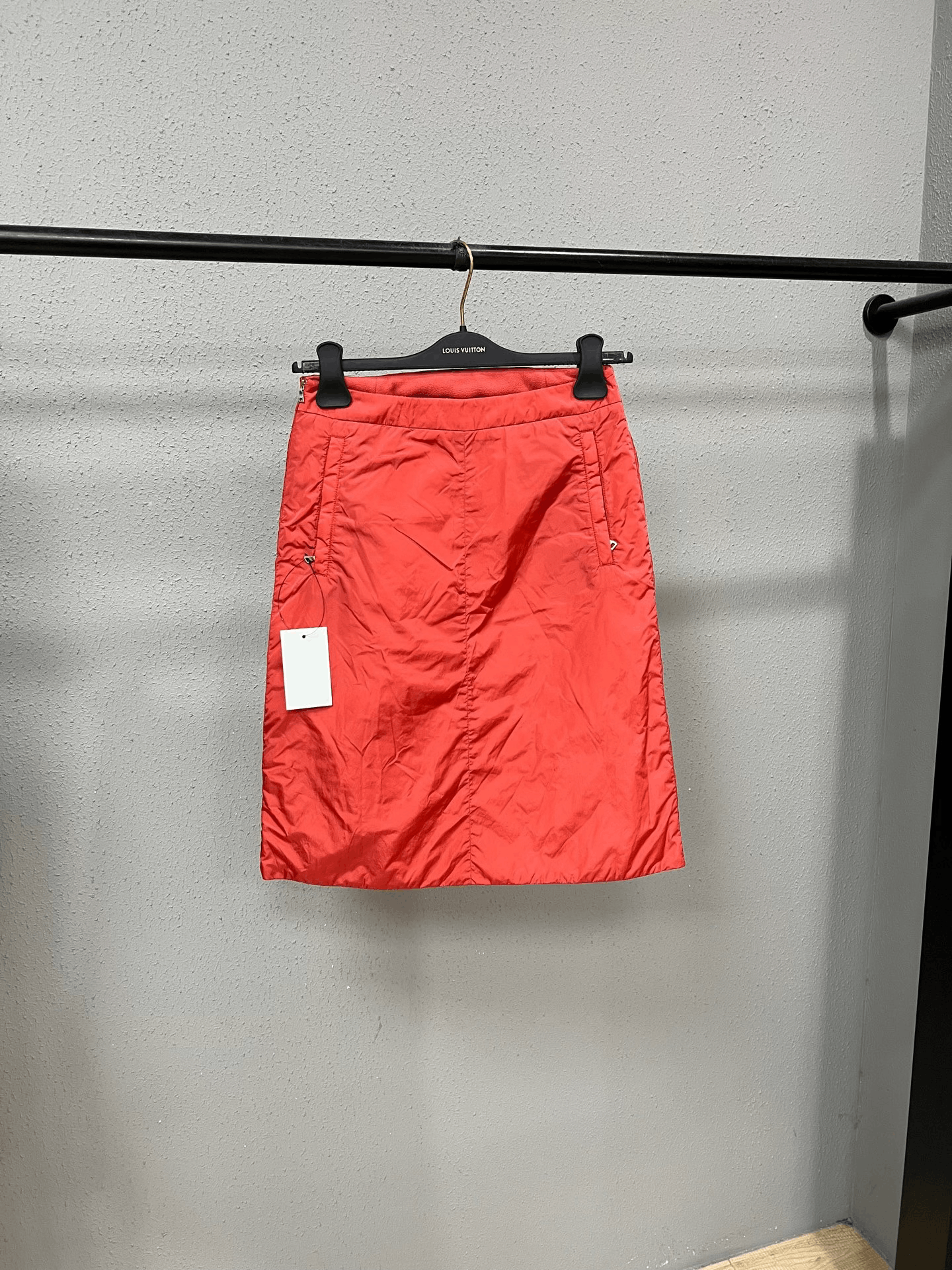 Prada Prada Red Skirt 30 Women Size 30" / US 8 / IT 44 - 1 Thumbnail