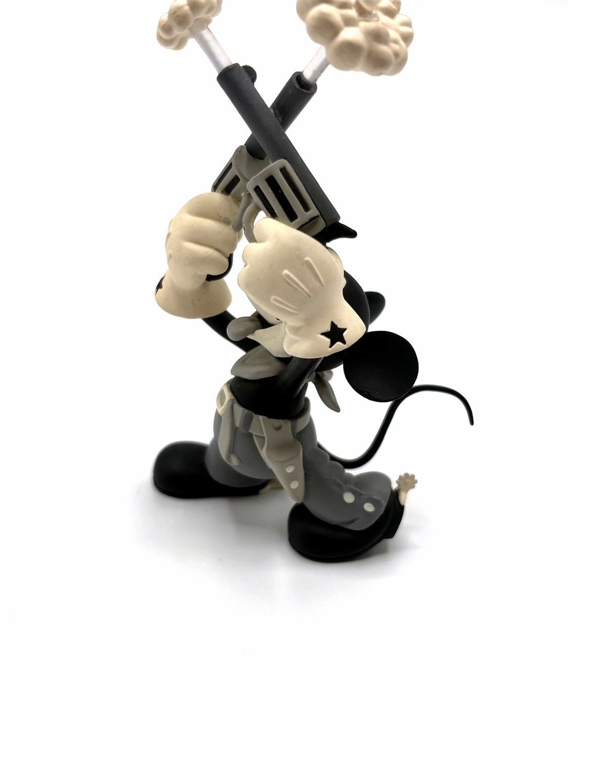 Roen Roen Collection UDF Three Figure Bundle Size ONE SIZE - 7 Thumbnail