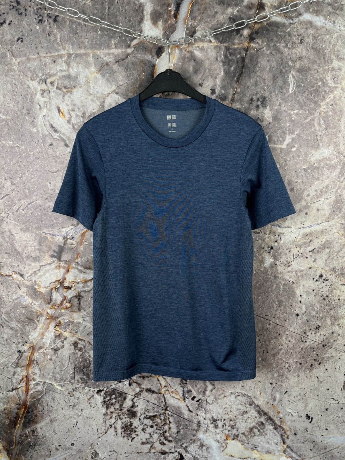 Uniqlo Men’s Uni Qlo T-Shirt Blue Streetwear Size Small Size US S / EU 44-46 / 1 - 1 Thumbnail