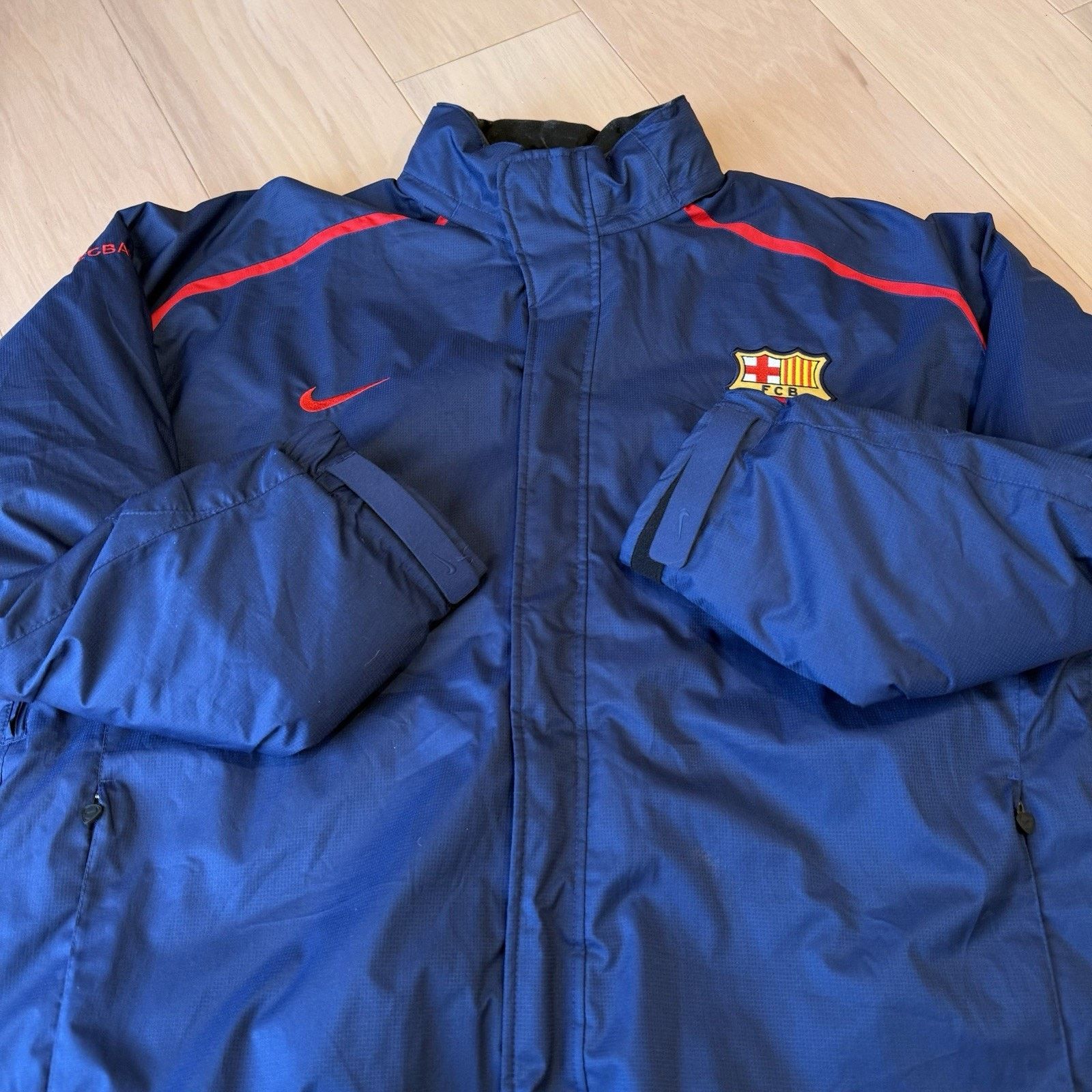 Nike Vintage Nike FC Barcelona Bench Coat Navy Full Zip Insulated Size US XL / EU 56 / 4 - 5 Thumbnail