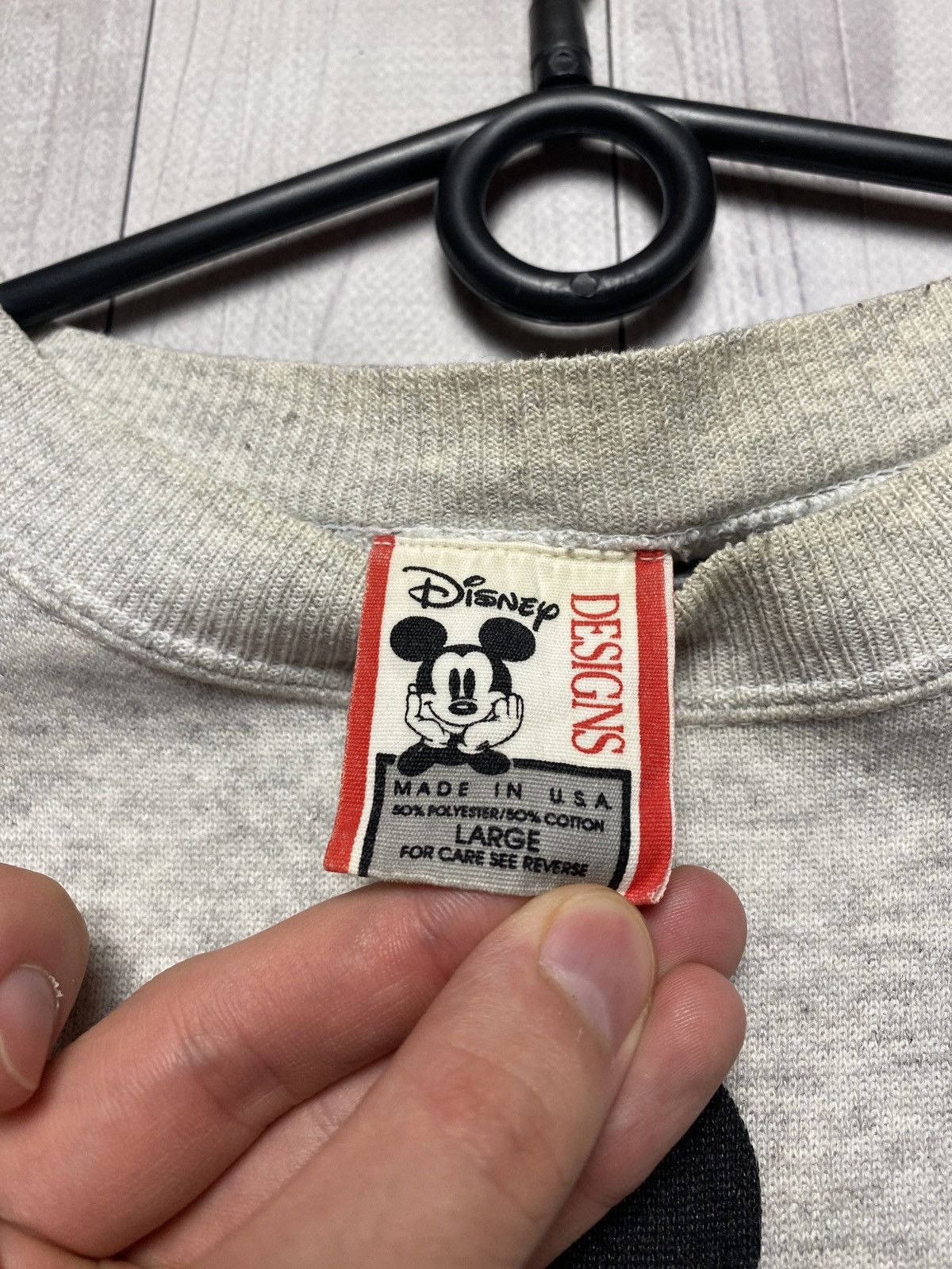 Disney Disney vintage made in USA sweatshirt big logo Mickey Mouse Size US L / EU 52-54 / 3 - 3 Thumbnail