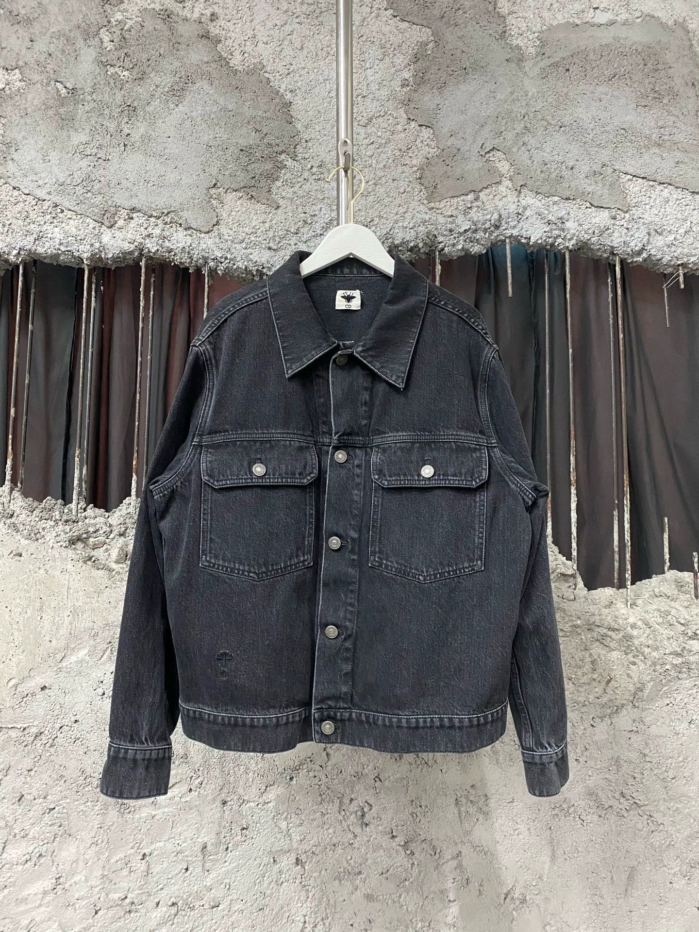Dior Dior Bee Denim Jacket 34 Size XS / US 0-2 / IT 36-38 - 1 Thumbnail