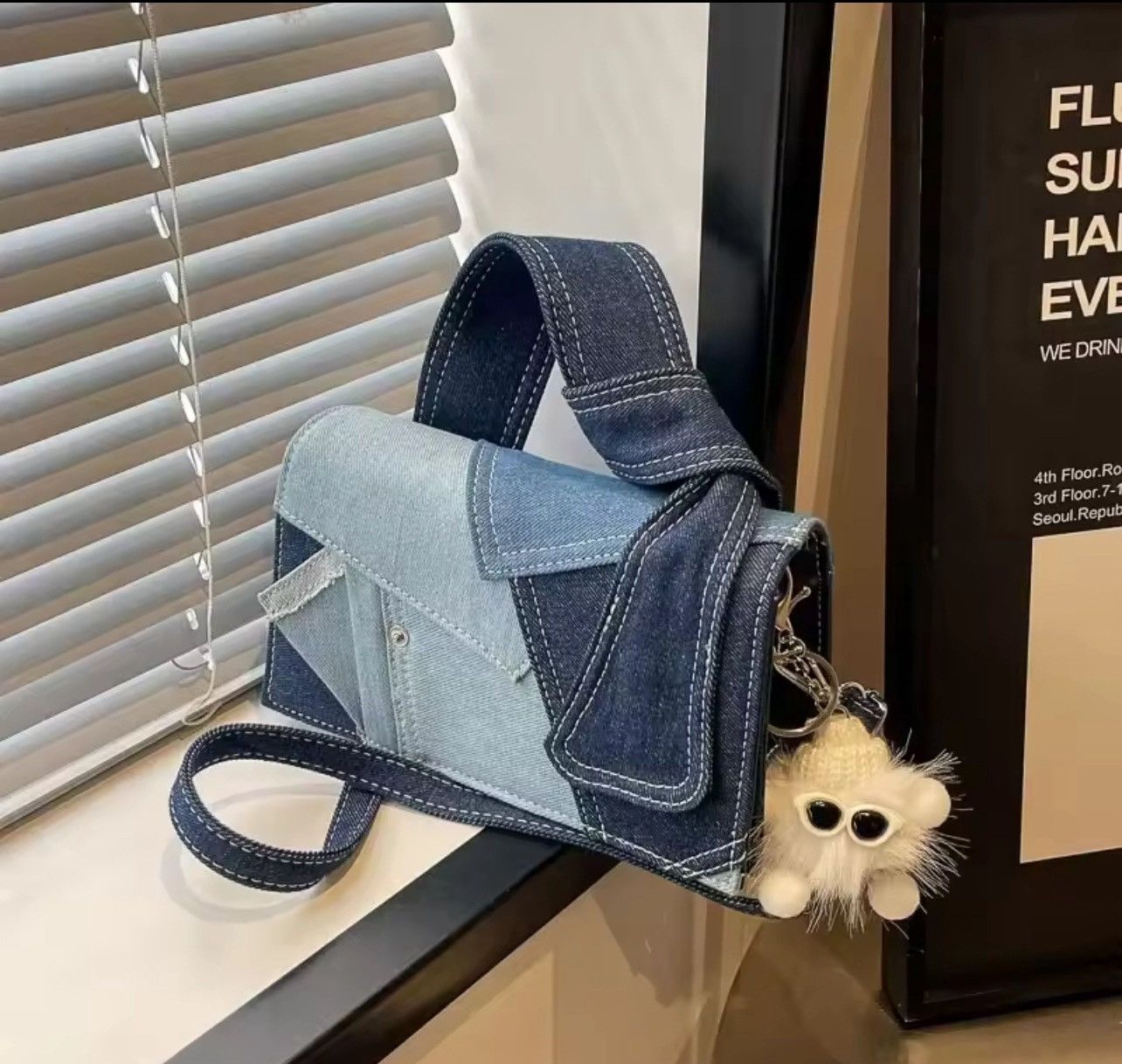Vintage Block Denim Square Shoulder Bag Size ONE SIZE - 1 Thumbnail