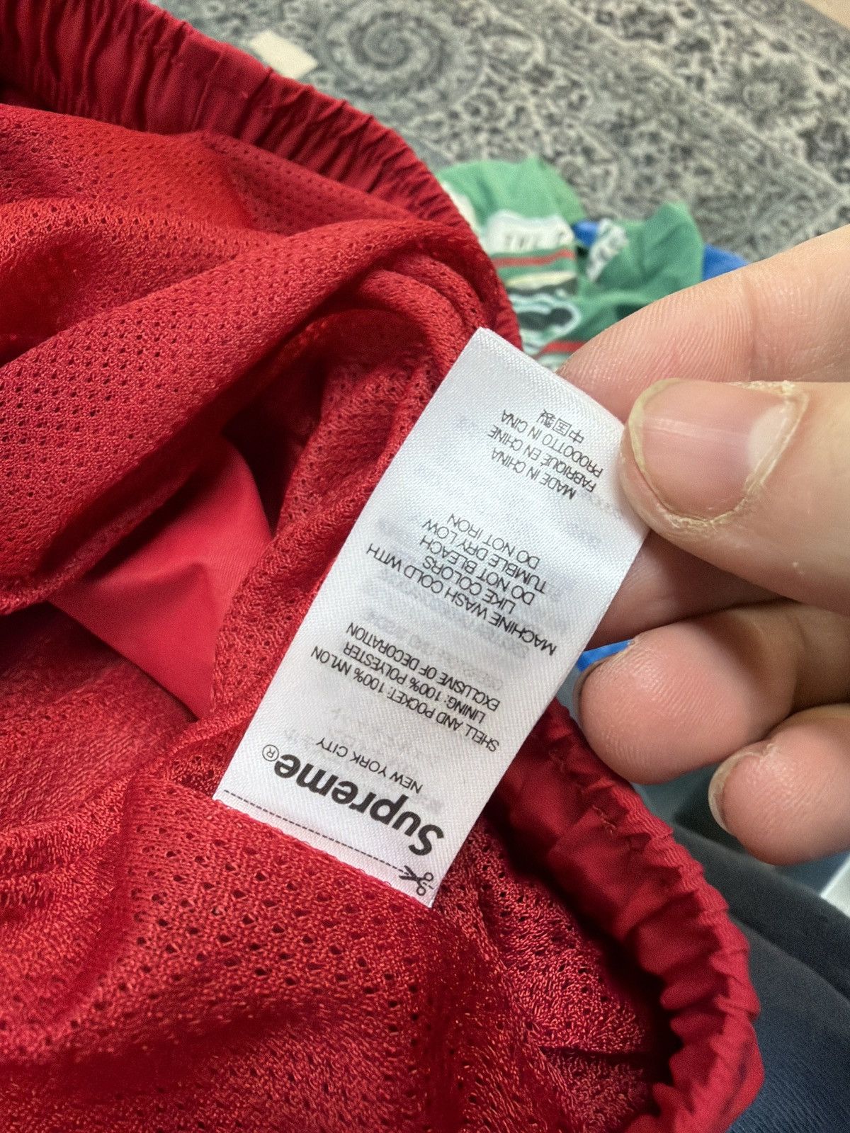 Supreme Supreme nylon water short red cargo Size US 36 / EU 52 - 7 Thumbnail