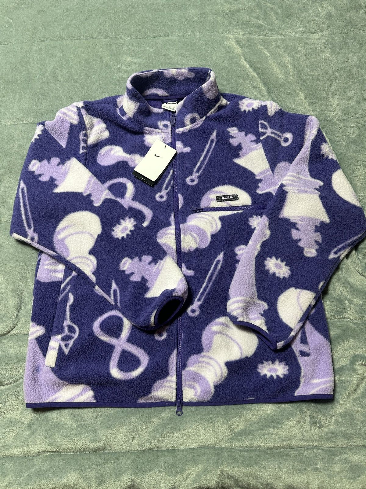 Nike Lebron James Nike Fleece Purple XL NWT Chess Pawn RARE Size US XL / EU 56 / 4 - 1 Thumbnail