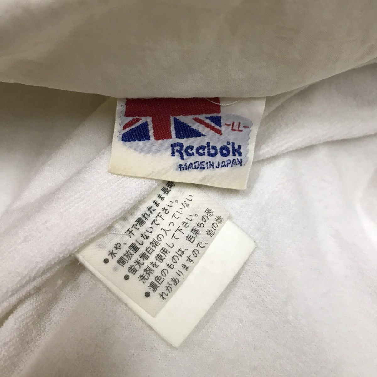 Reebok Vintage 90s Reebok Bomber Jacket Size US M / EU 48-50 / 2 - 8 Thumbnail