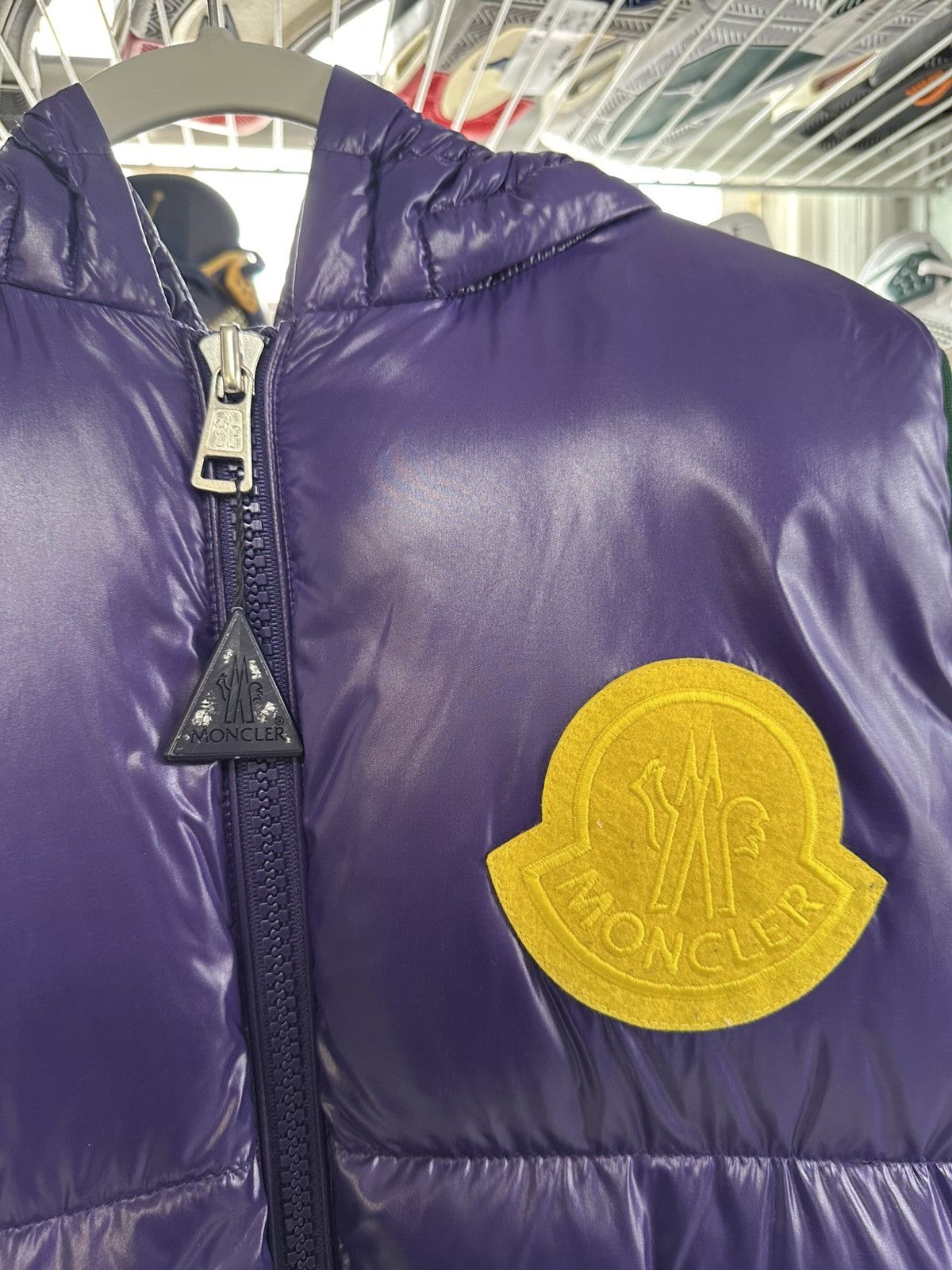 Moncler Moncler ‘Genius 1952 Lorent’ Sleeveless Down Jacket Purple Size US M / EU 48-50 / 2 - 3 Thumbnail