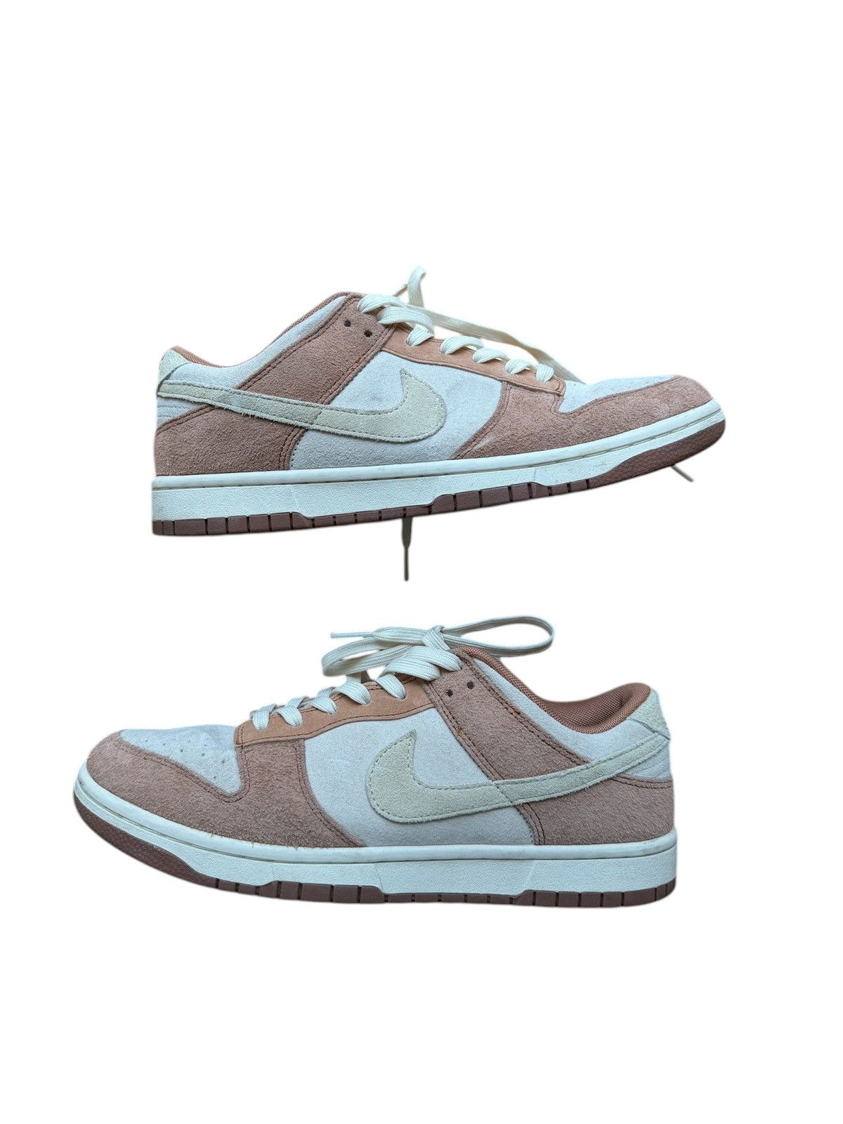 Nike Nike Dunk Low Medium Curry Men's Athletic Sneaker Size US 9.5 / EU 42-43 - 2 Thumbnail