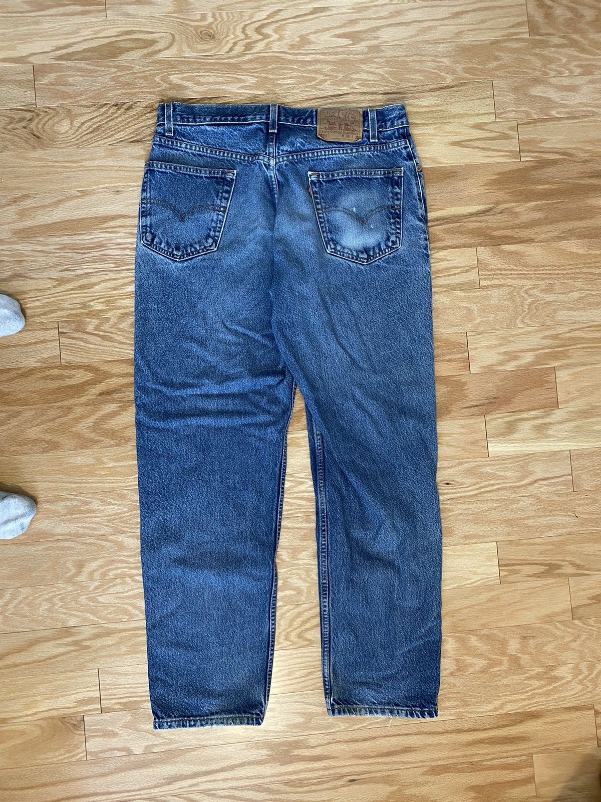 Levi's × Vintage Levi’s 550 Baggy Vintage Faded Jeans Size US 36 / EU 52 - 2 Thumbnail