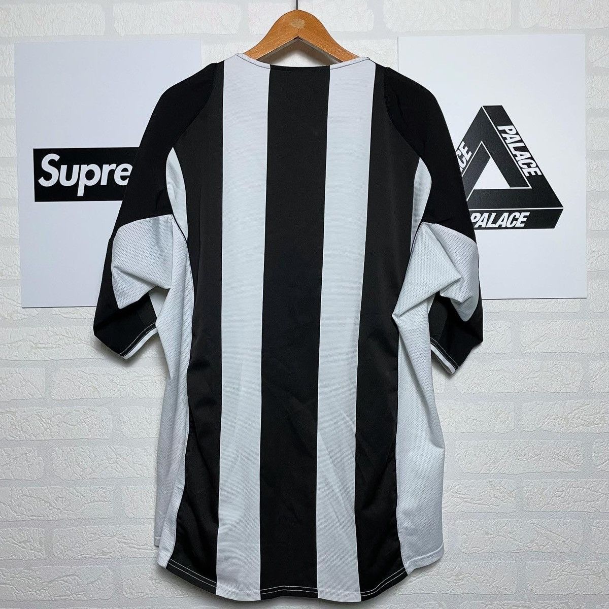 Nike JUVENTUS 2004/2005 FOOTBALL SHIRT JERSEY NIKE SIZE XL ADULT Size US XL / EU 56 / 4 - 2 Thumbnail
