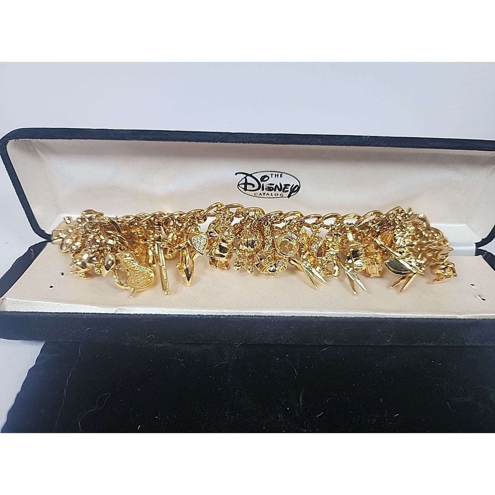 Disney Disney 50th Cinderella limited edi charm bracelet 2 OF 1950 Size ONE SIZE - 1 Thumbnail