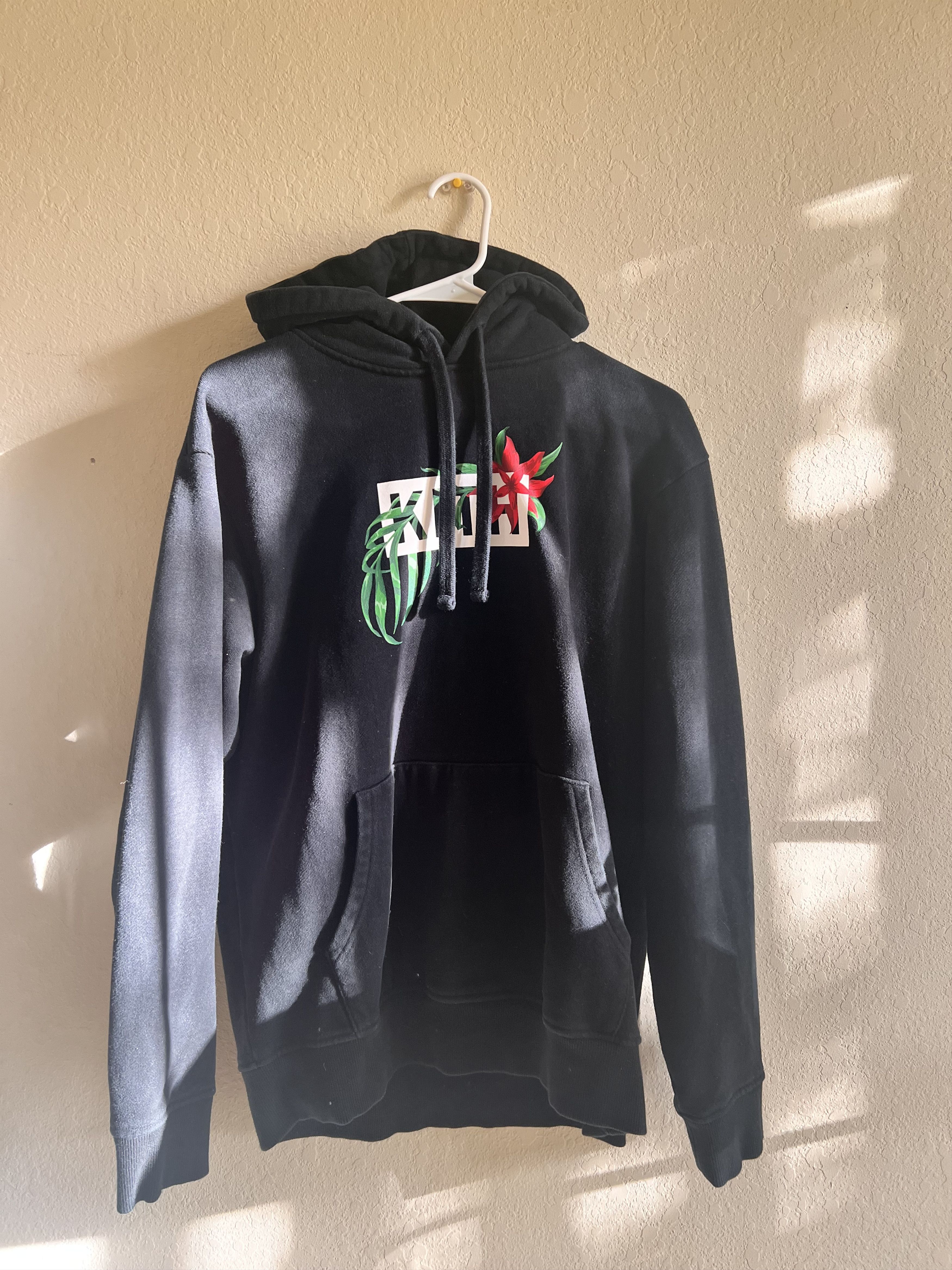 Kith Kith flower Box Logo Black Hoodie M Size US L / EU 52-54 / 3 - 4 Thumbnail