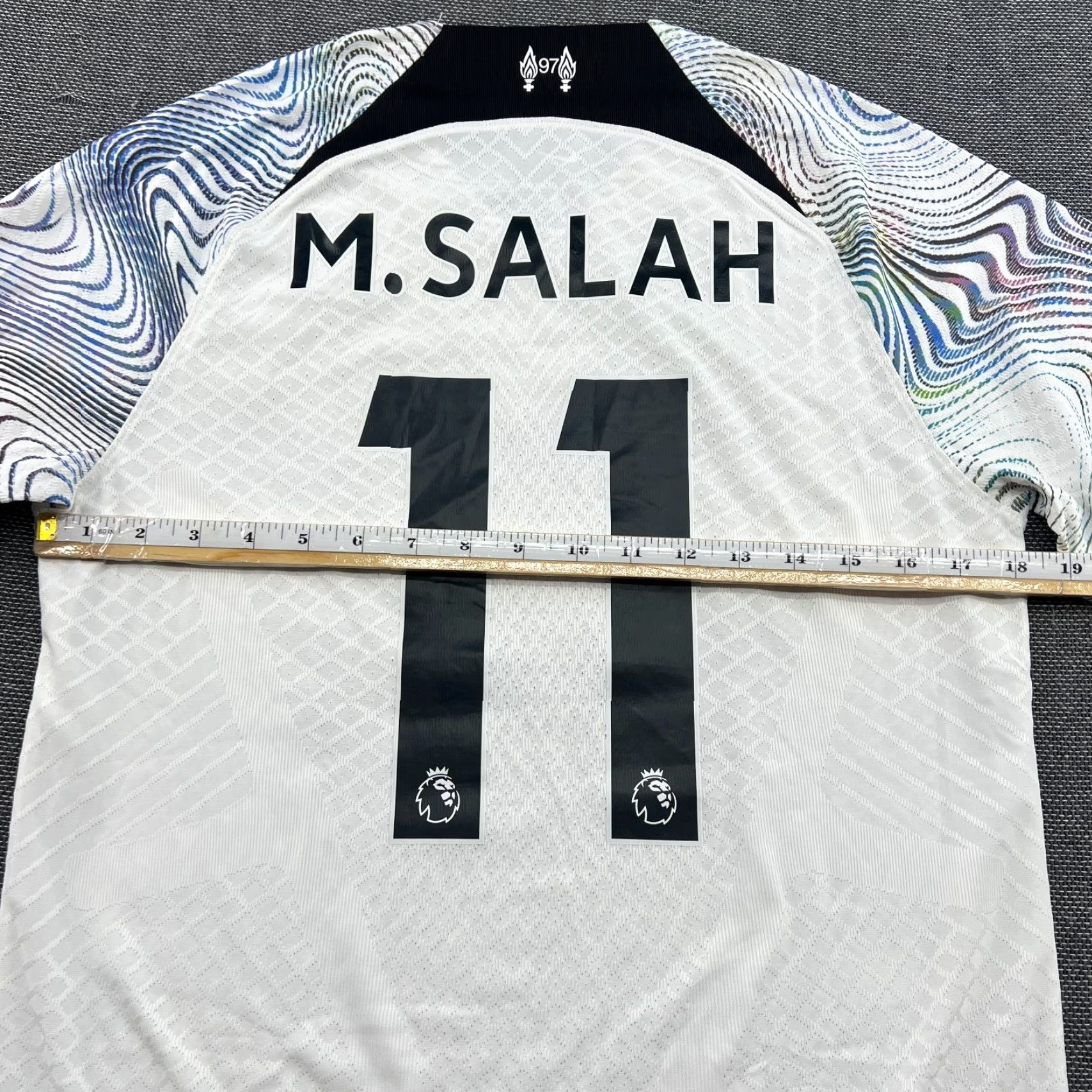 Nike Nike Liverpool 2022 2023 Away M.Salah Jersey Football Mens Small Nike Size US S / EU 44-46 / 1 - 7 Thumbnail