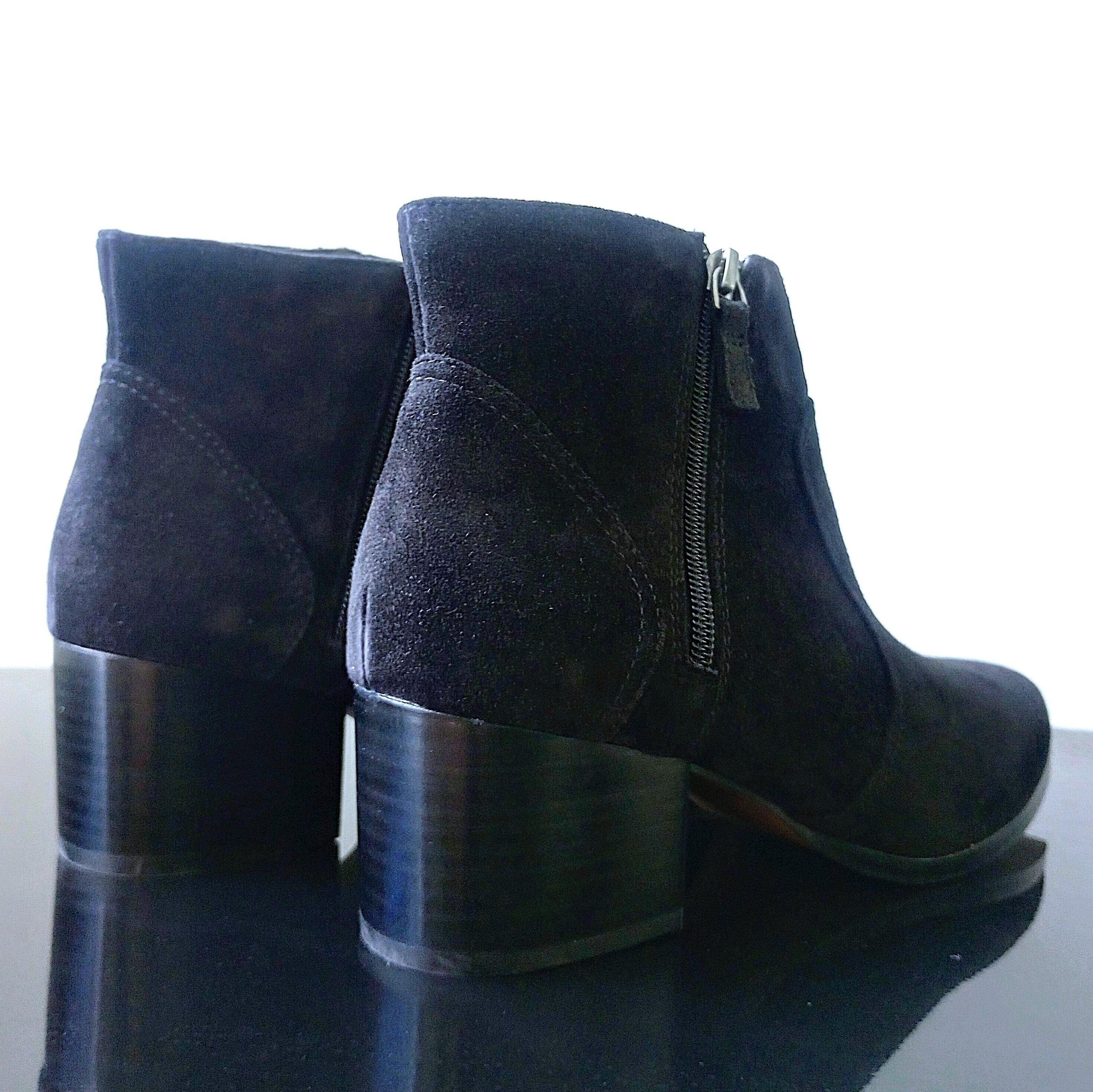 Johnston & Murphy Johnston & Murphy Women's Trista Double-Zip Bootie in Black Size US 9 / IT 39 - 7 Thumbnail
