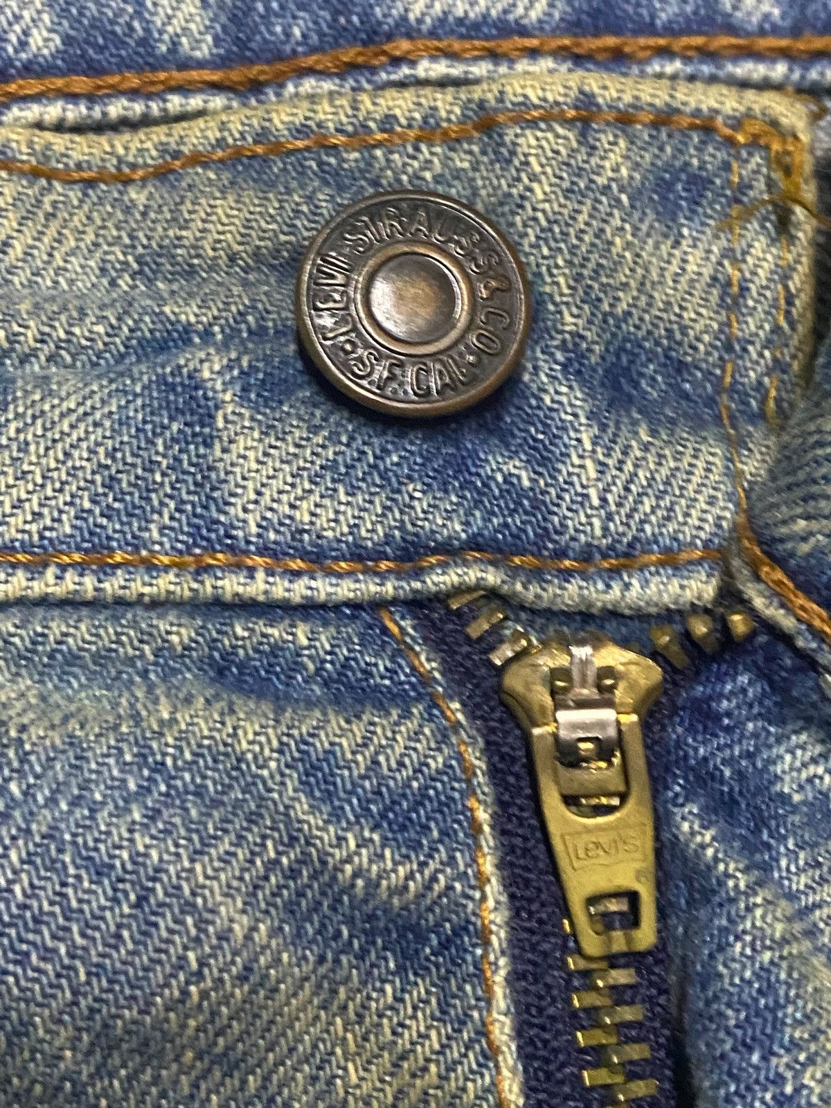 Levi's Vintage Levis 502 80s Mud Wash Distressed Loose Jeans Size US 33 - 12 Thumbnail