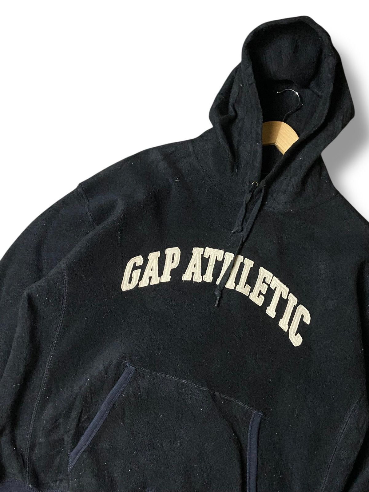 Gap × Japanese Brand × Vintage Vintage GAP ATHLETIC Fleece Pullover Hoodies (130) Size US M / EU 48-50 / 2 - 5 Thumbnail
