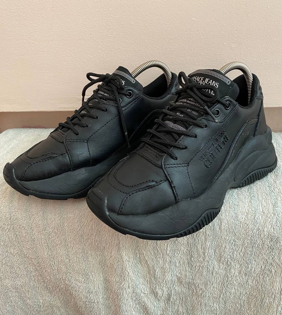 Versace Jeans Couture 📌 Versace Jeans Couture Black Signature Classic Sneakers Size US 5.5 / EU 38 - 4 Thumbnail