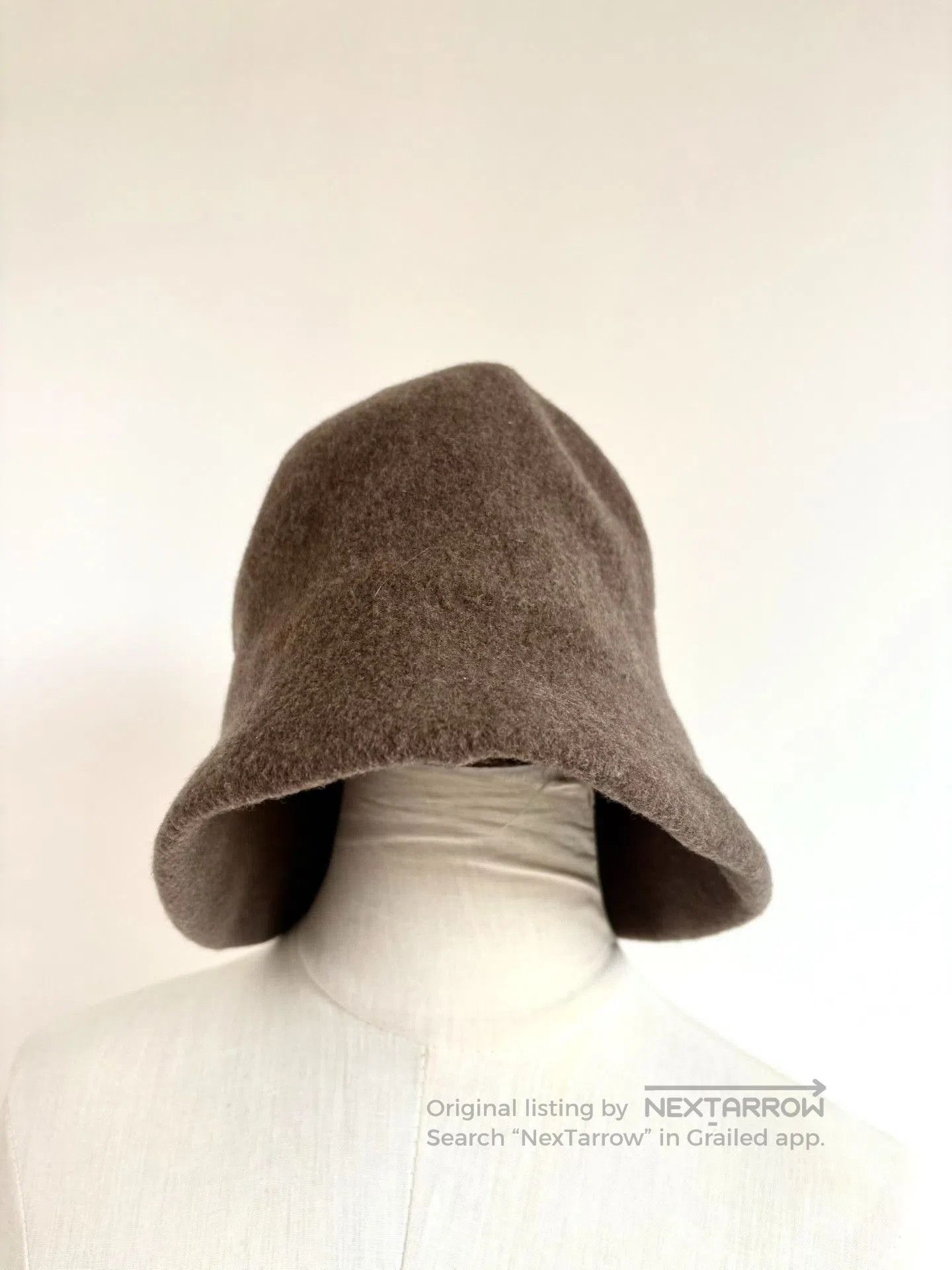 Vivienne Westwood Vivienne Westwood Big Saturn Fisherman Hat. Size ONE SIZE - 2 Thumbnail