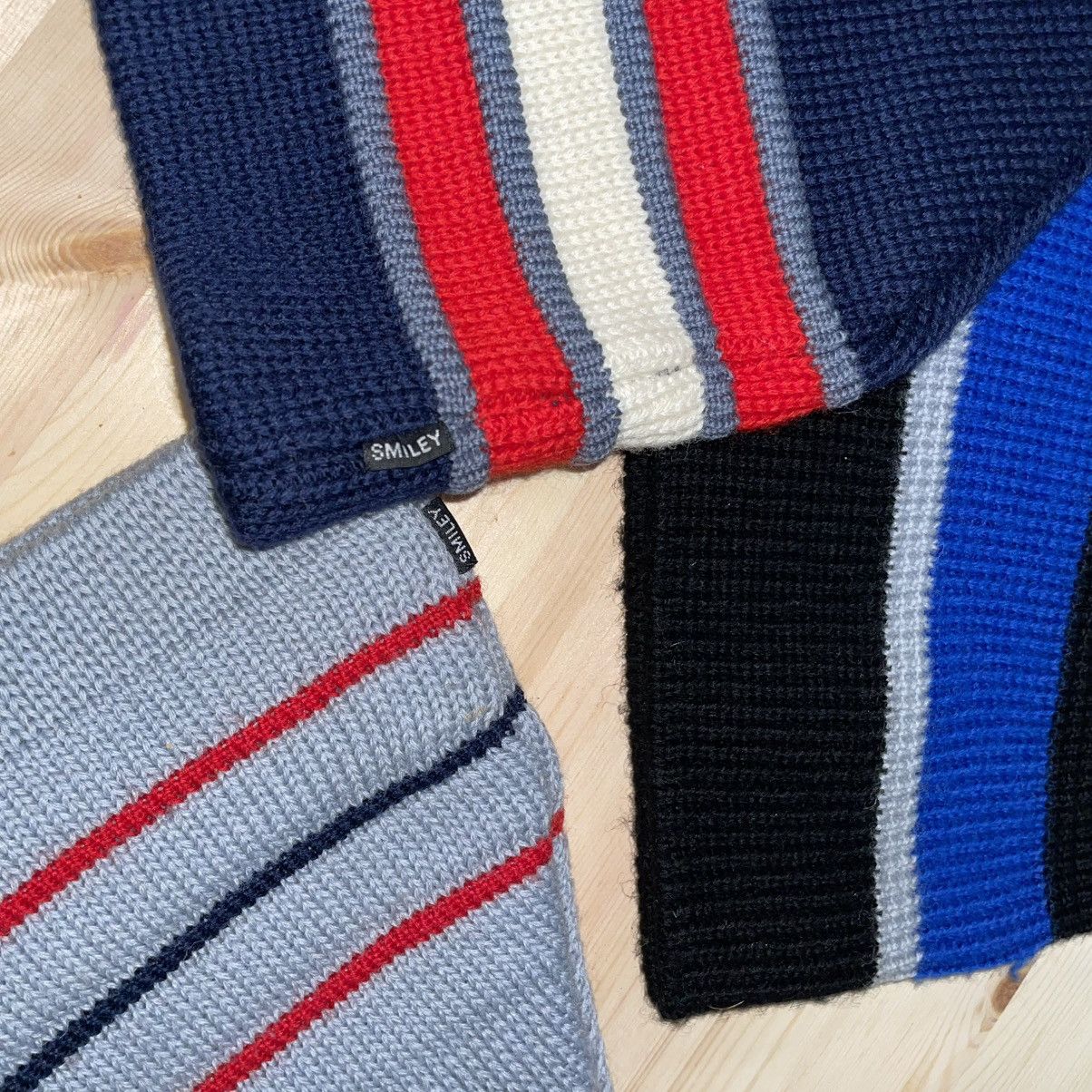 Vintage Vintage Smileys Beanies Size ONE SIZE - 2 Thumbnail