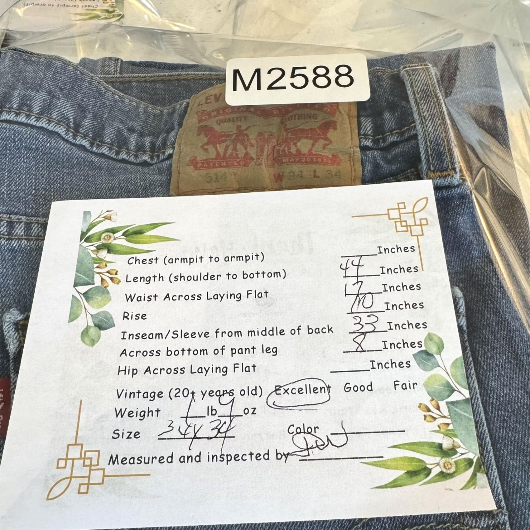 Levi's VINTAGE Levi's 514 Jeans Mens 34x34 Blue Denim Straight Leg Whiskered Classic Pants 90s Size US 34 / EU 50 - 5 Thumbnail