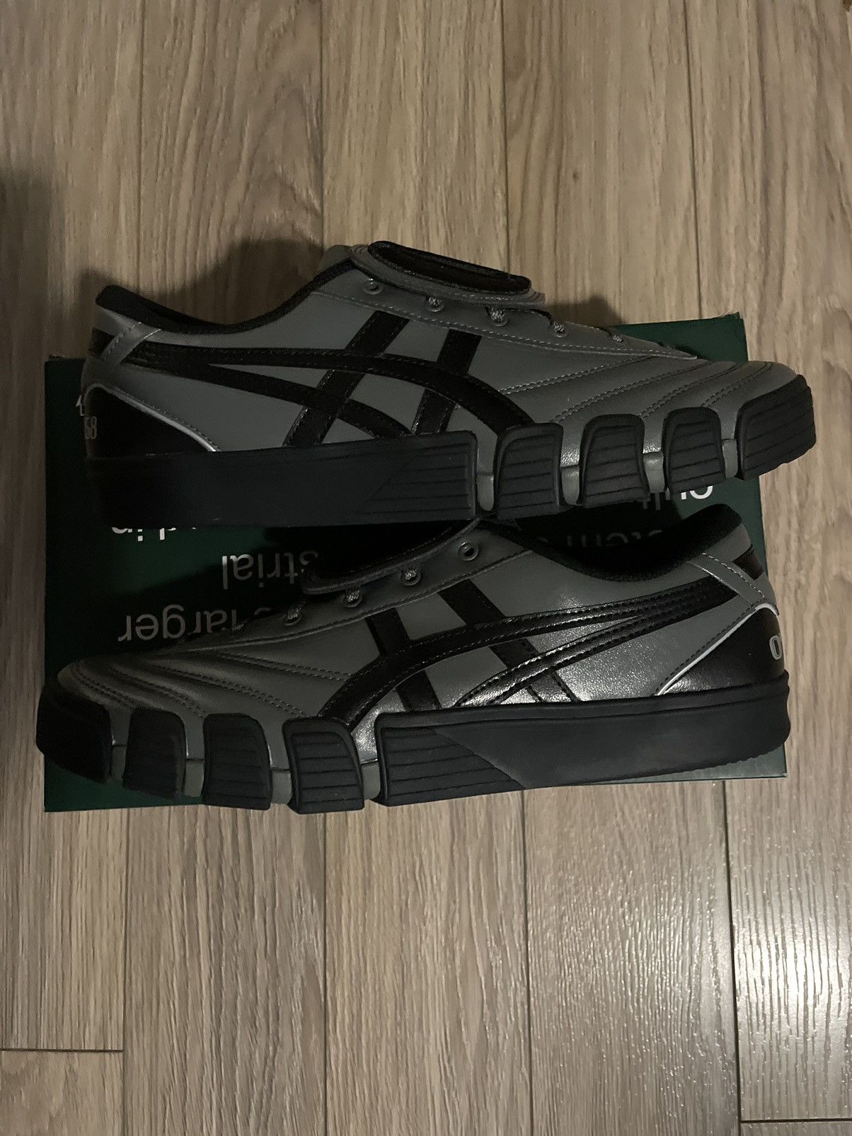 image of Asics Men's Otto 958 X Gel Flexkee 958 Shoes in Gunmetal (Size 10)
