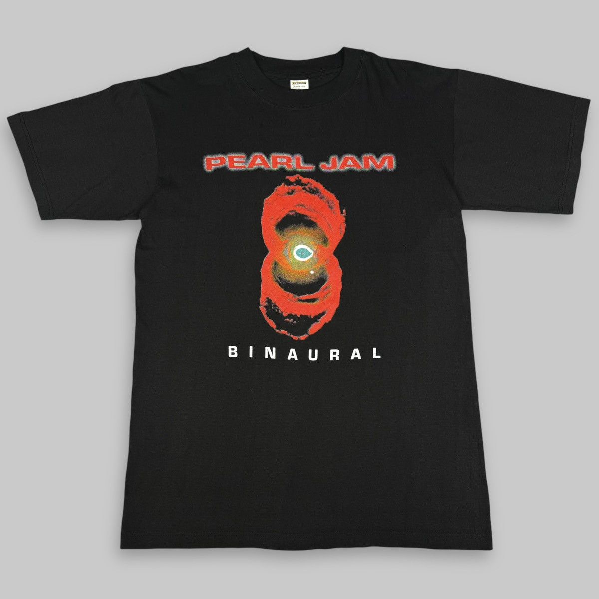 Band Tees Vintage 2000 Pearl Jam Binaural Italy Euro Tour T Shirt Size US XL / EU 56 / 4 - 1 Thumbnail