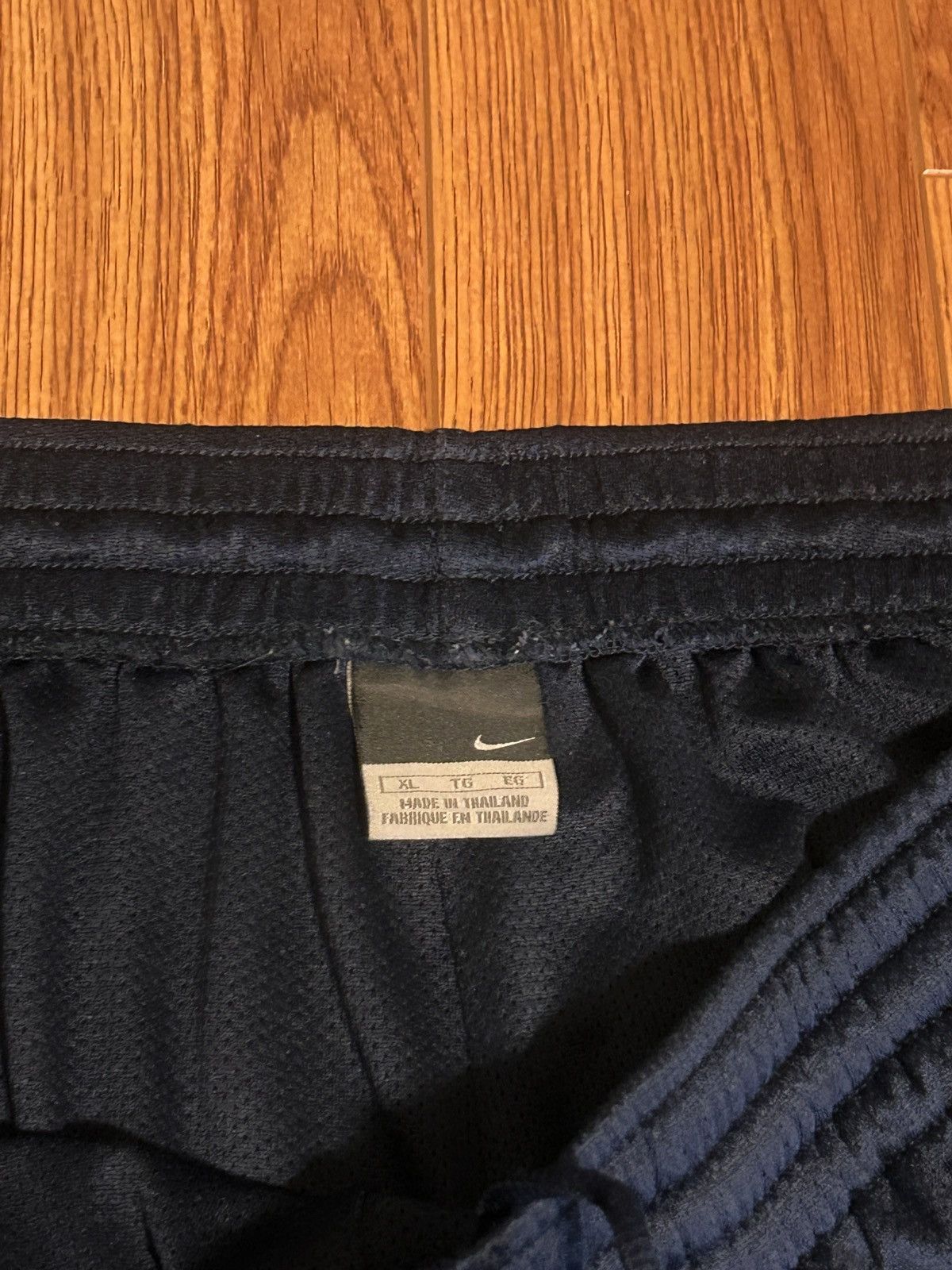 Nike Y2K Nike Gray Tag Navy Blue& Red Lined Baggy Track Pants Size US 36 / EU 52 - 4 Thumbnail