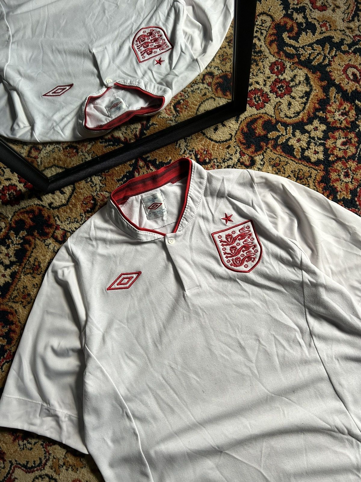 Umbro × Vintage Umbro England home jersey 2012 Size US S / EU 44-46 / 1 - 2 Thumbnail
