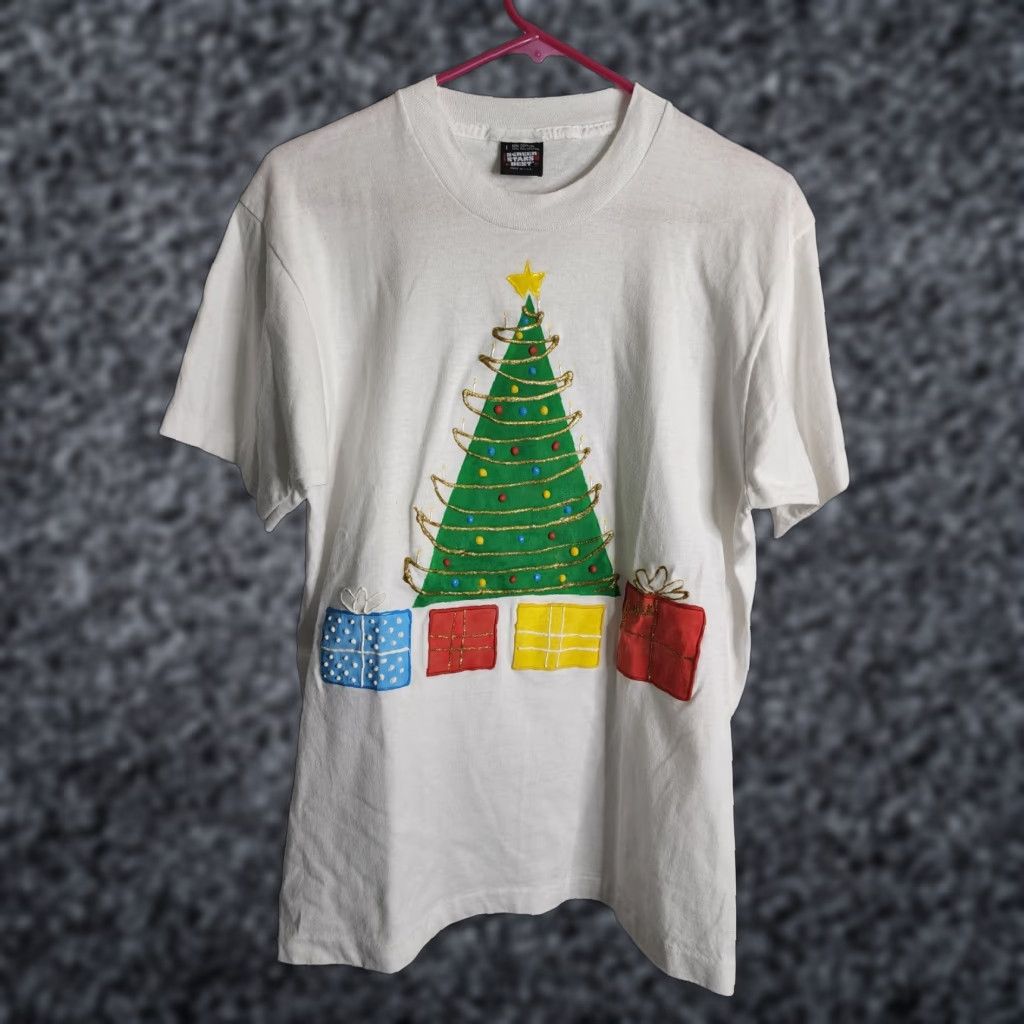 Vintage VINTAGE Screen Stars T-Shirt Mens L Christmas Tree USA Puff Paint Single Stitch Sequin White Cotton Blend Crew Neck Short Sleeve 1990s Size US L / EU 52-54 / 3 - 1 Thumbnail