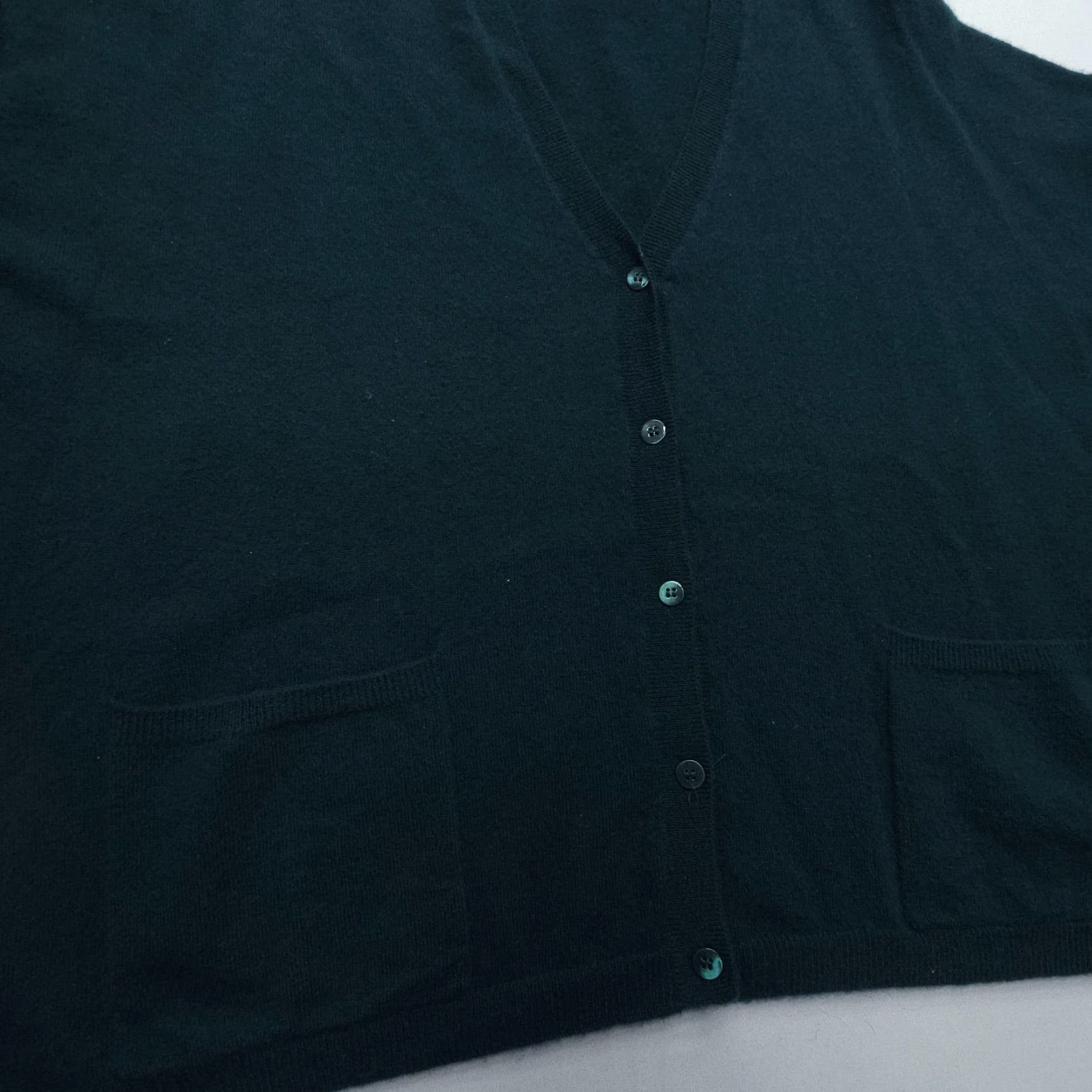 Vintage VINTAGE Poles Maison Montagut Cardigan Sweater Women Regular Size M Green Cashmere Knit Long Sleeve V-Neck Size M / US 6-8 / IT 42-44 - 5 Thumbnail