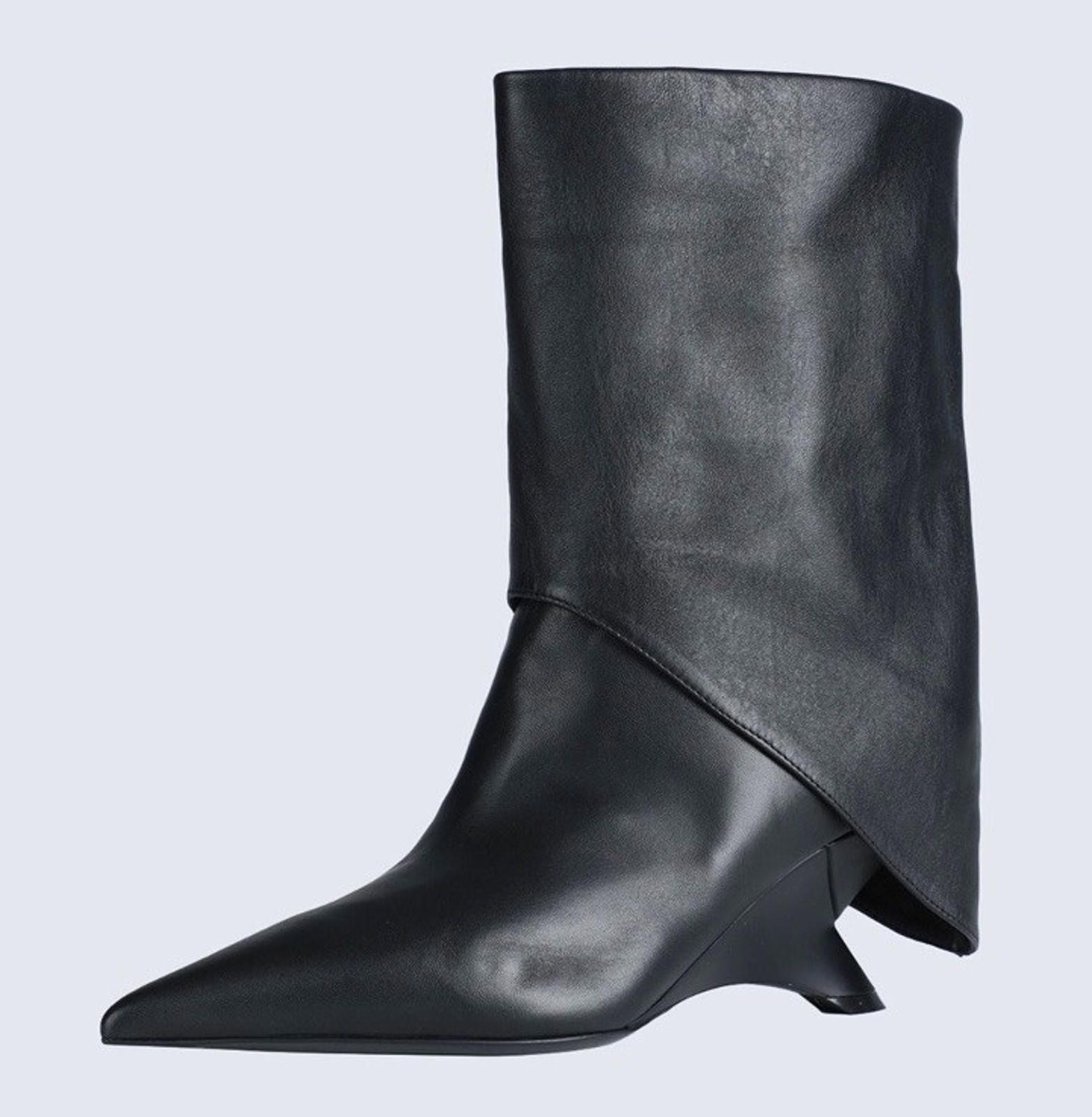 VIC MATI Vic Matie Leather Geometrical Heel Pointed Boot Sz38/7 Italy Size US 7 / IT 37 - 2 Thumbnail