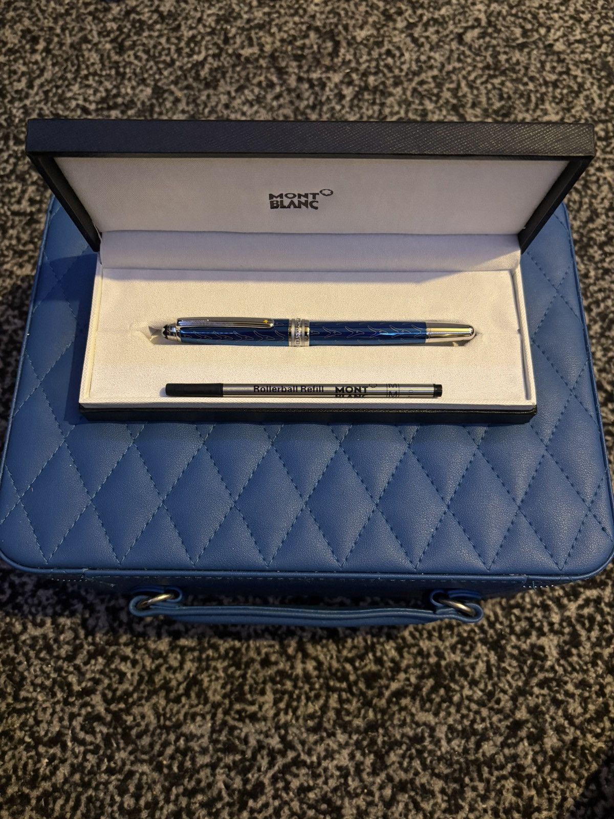 Montblanc Montblanc Le Petit Prince Rollerball Pen – New in Box Size ONE SIZE - 8 Thumbnail