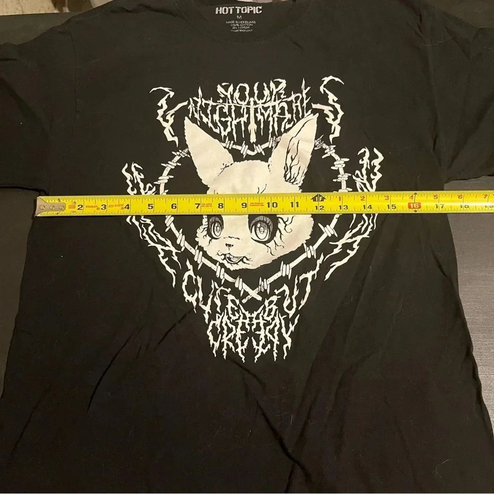Hot Topic Your Nightmare Cute But Creepy Bunny Rabbit Tshirt Size M Size US M / EU 48-50 / 2 - 5 Thumbnail