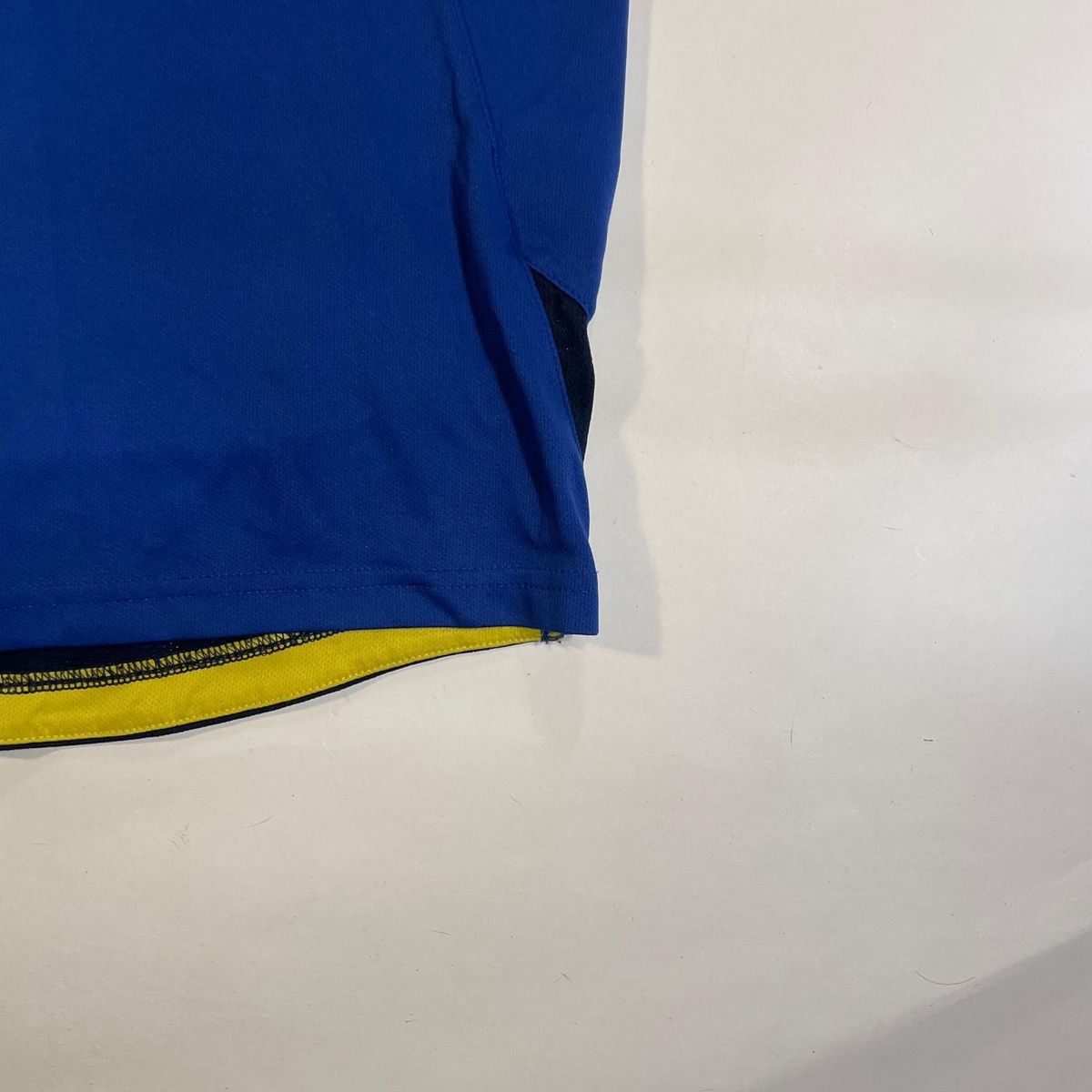 Other Leeds Rhinos training shirt tee sportswear ISC rugby Size US L / EU 52-54 / 3 - 6 Thumbnail