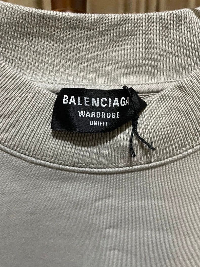 Balenciaga Balenciaga Crewneck Sweatshirt Size US XS / EU 42 / 0 - 4 Thumbnail