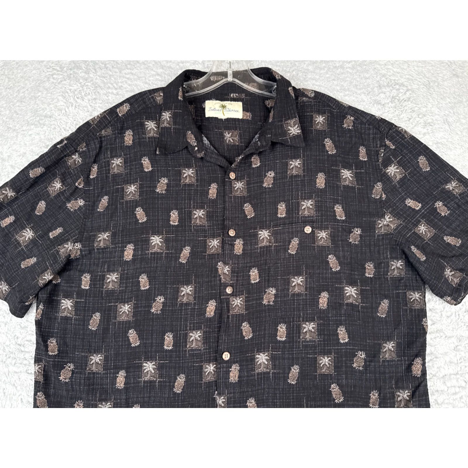 Vintage Island Shores Shirt Men Large Black Palm Pineapple Hawaiian Rayon Short Sleeve Size US L / EU 52-54 / 3 - 4 Thumbnail
