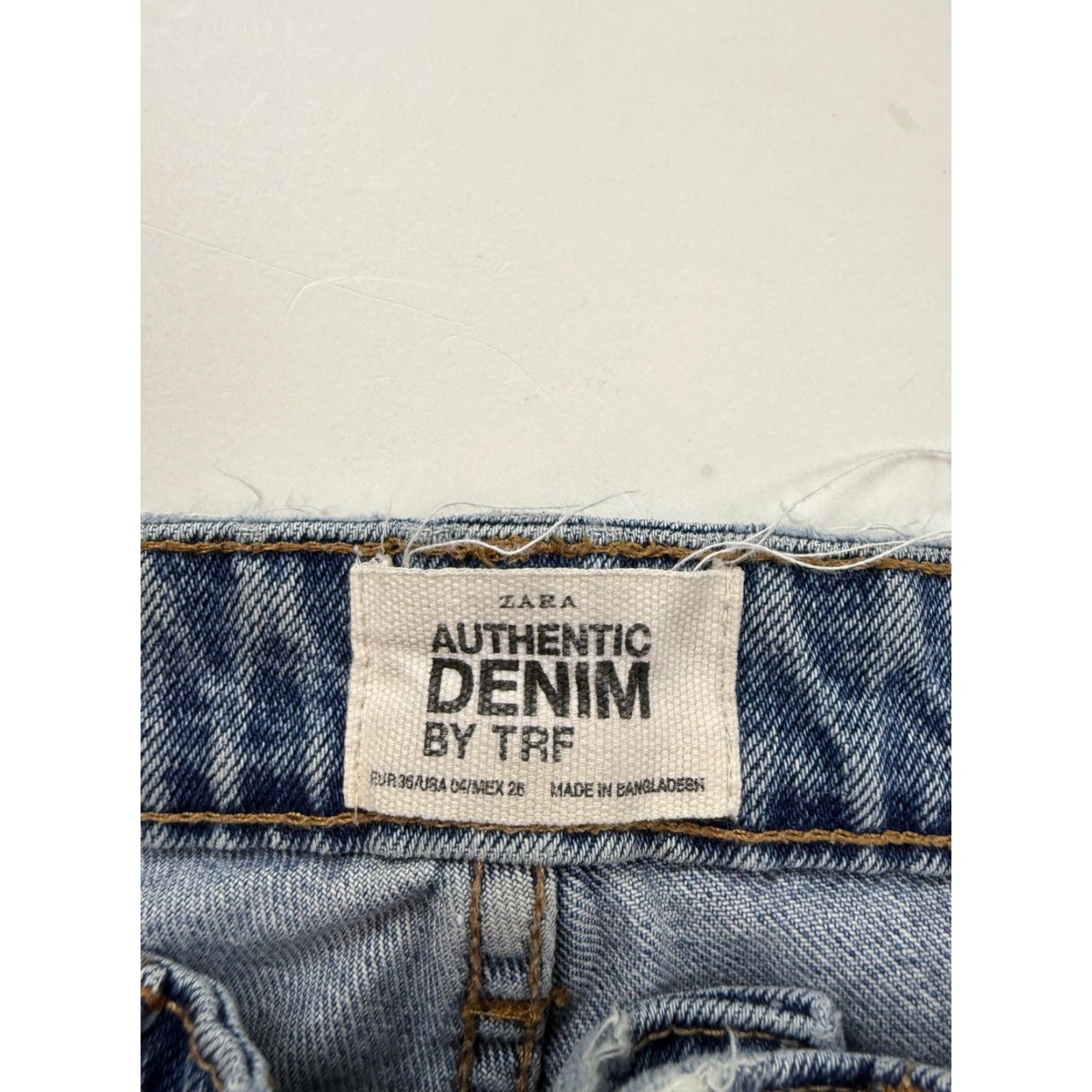Zara Zara Jeans Womens 6 Medium Wash Blue Straight Leg Cropped Denim TRF Size 28" / US 6 / IT 42 - 3 Thumbnail