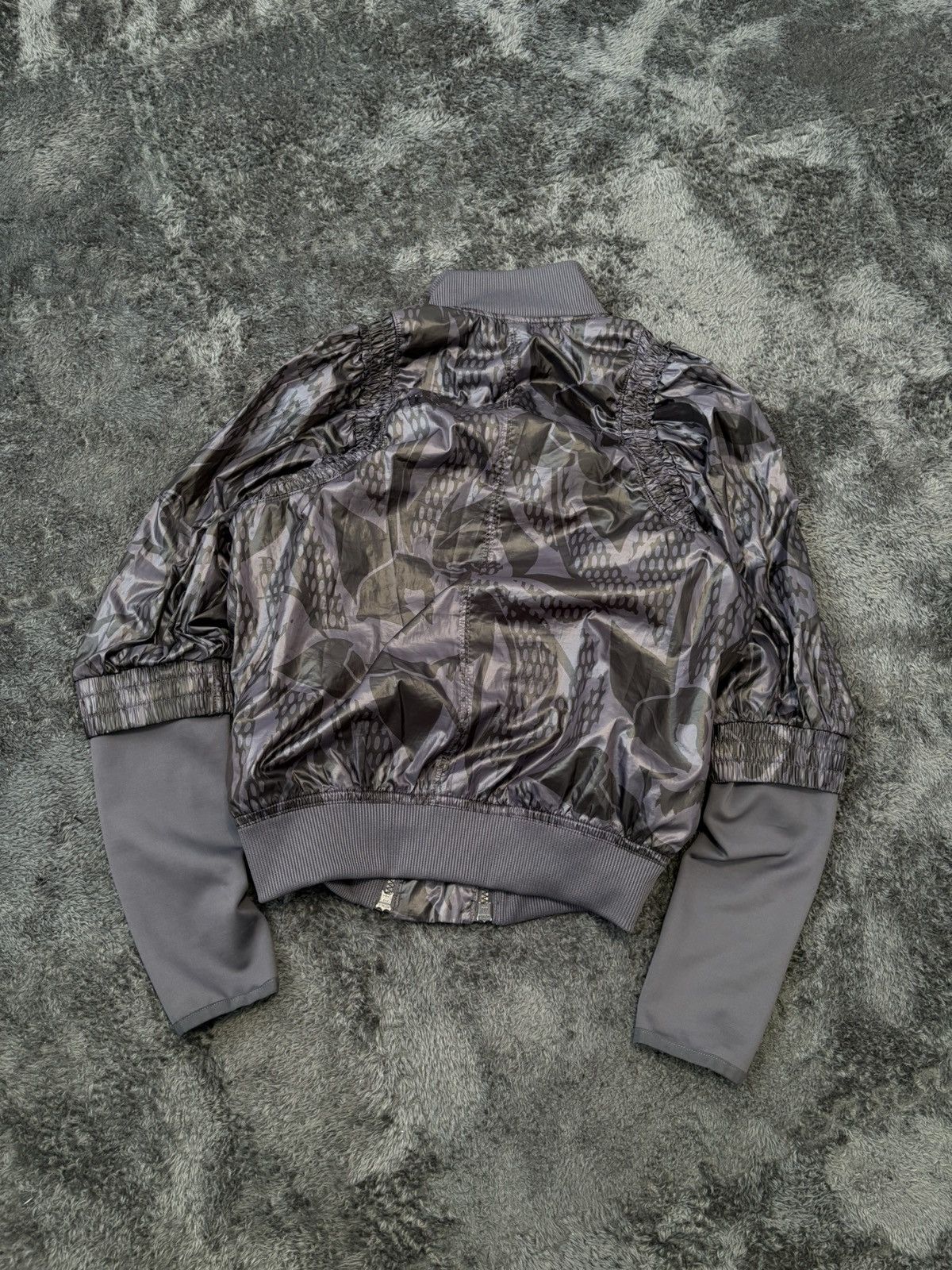 Adidas × Stella McCartney Vintage Stella McCartney Y2K Nylon Avant Garde Jacket Size M / US 6-8 / IT 42-44 - 2 Thumbnail